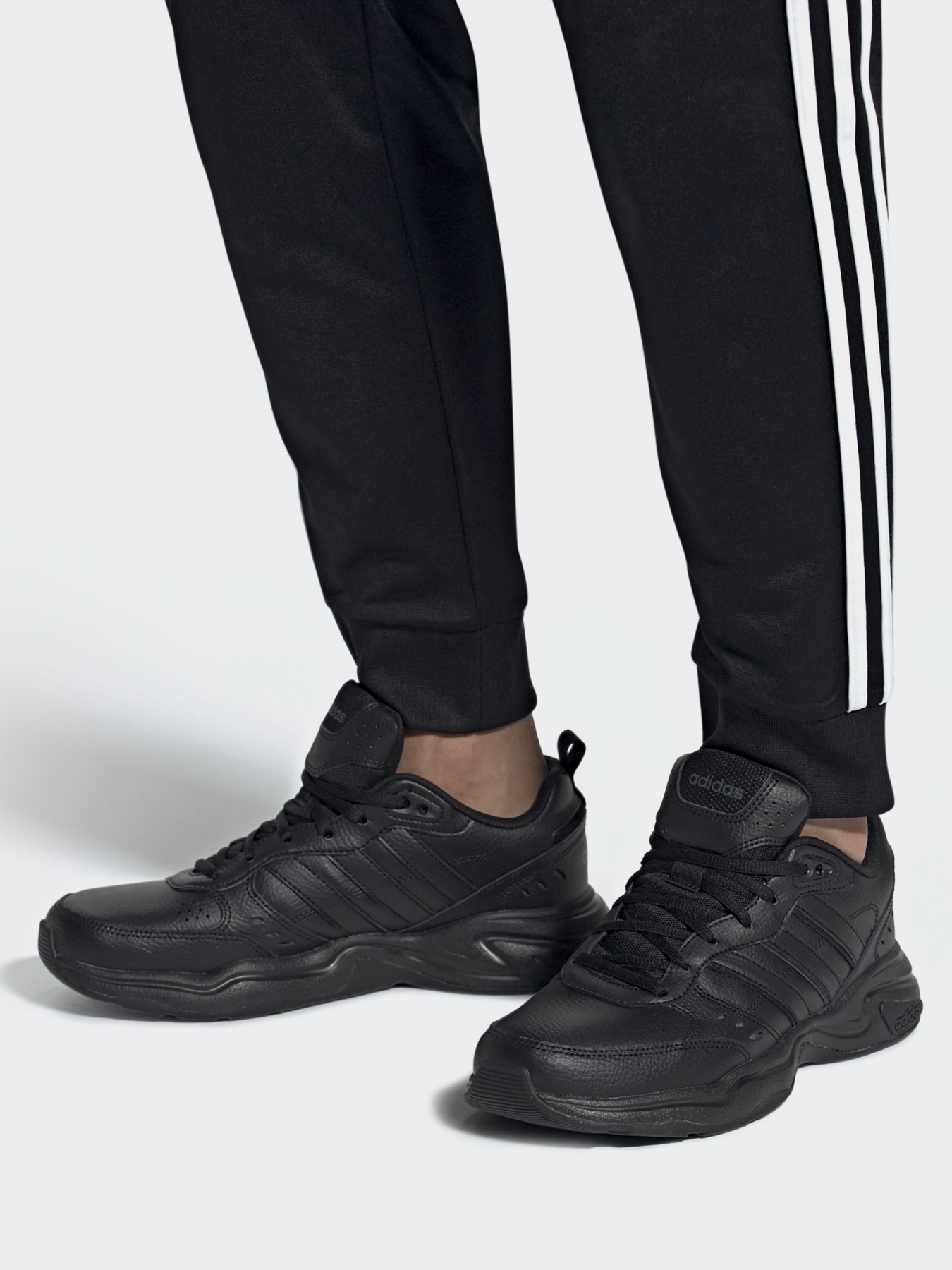 Кросівки повсякденні Adidas Strutter Performance модель EG2656 Кросівки повсякденні Adidas Strutter Performance модель EG2656 Фото