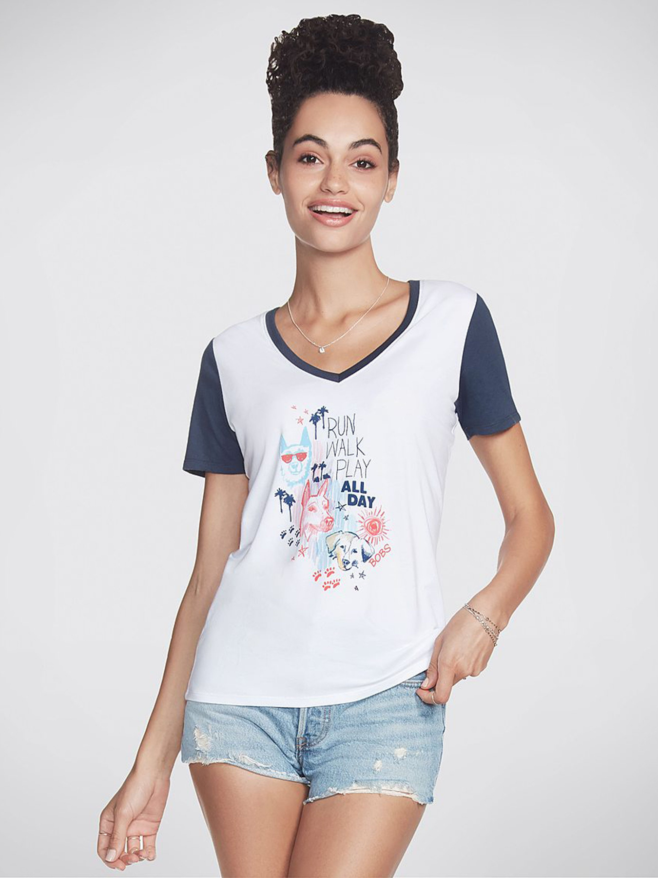 Футболка Skechers BOBS Run Walk V Neck модель BW2TS5 WHT Фото