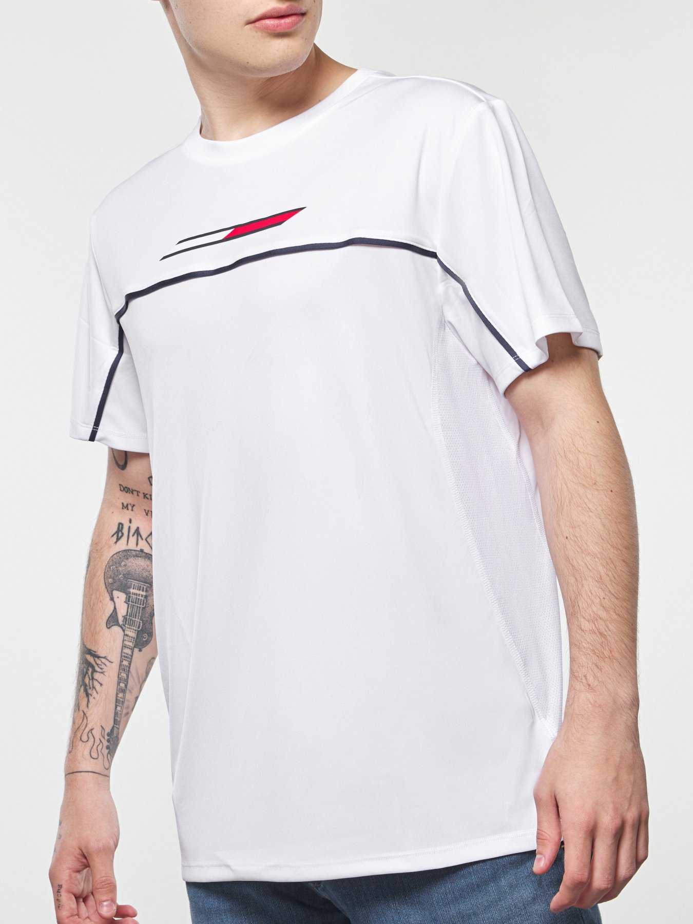 Футболки и поло Tommy Hilfiger модель S20S200374-YBR Фото