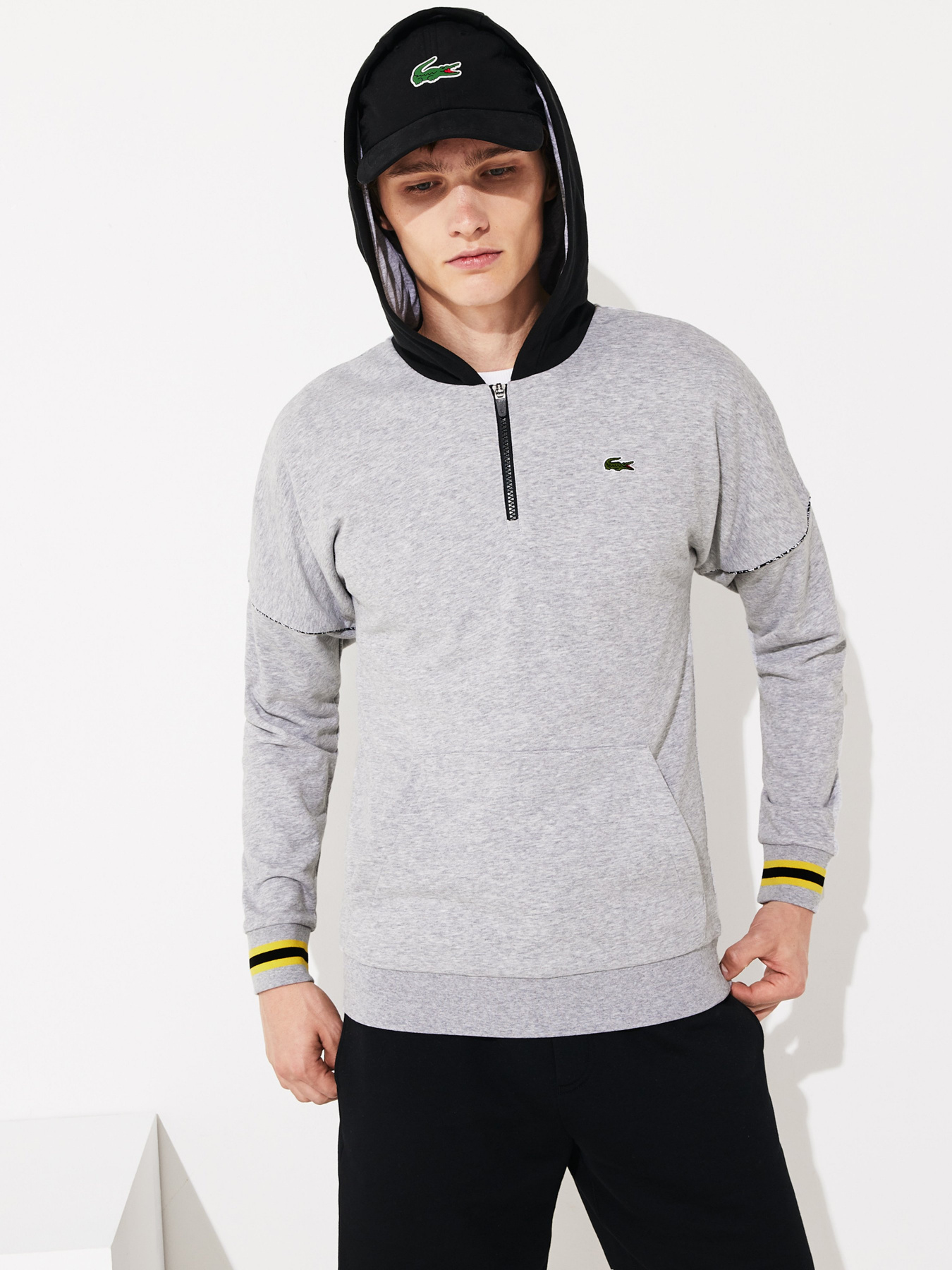 Худі Lacoste модель SH4889YAB Фото