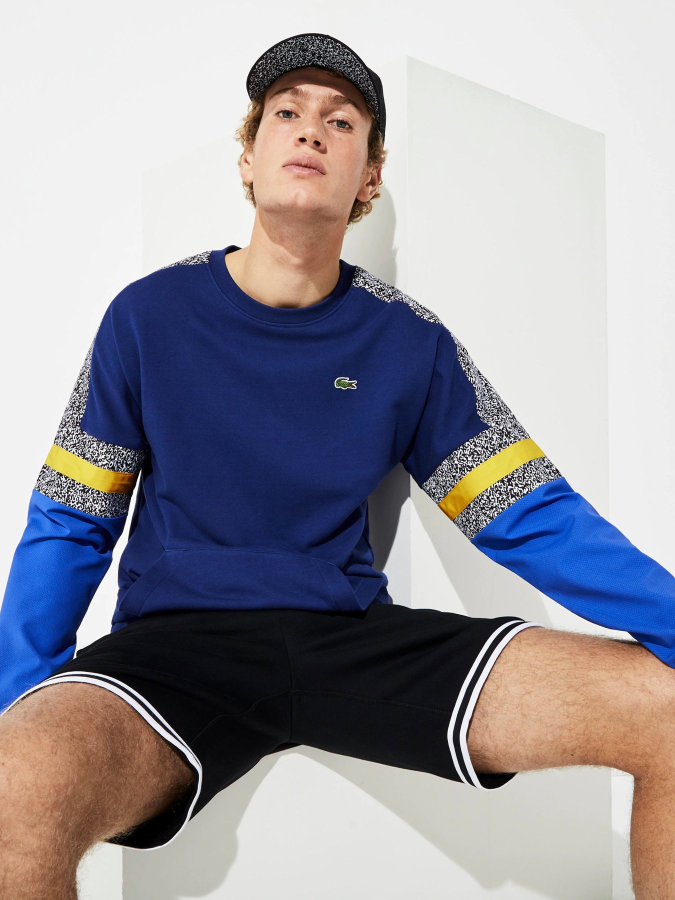 Свитшот Lacoste модель SH4904Y7J Фото