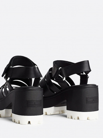 Босоніжки Tommy Hilfiger модель EN0EN00831-BDS — фото - INTERTOP