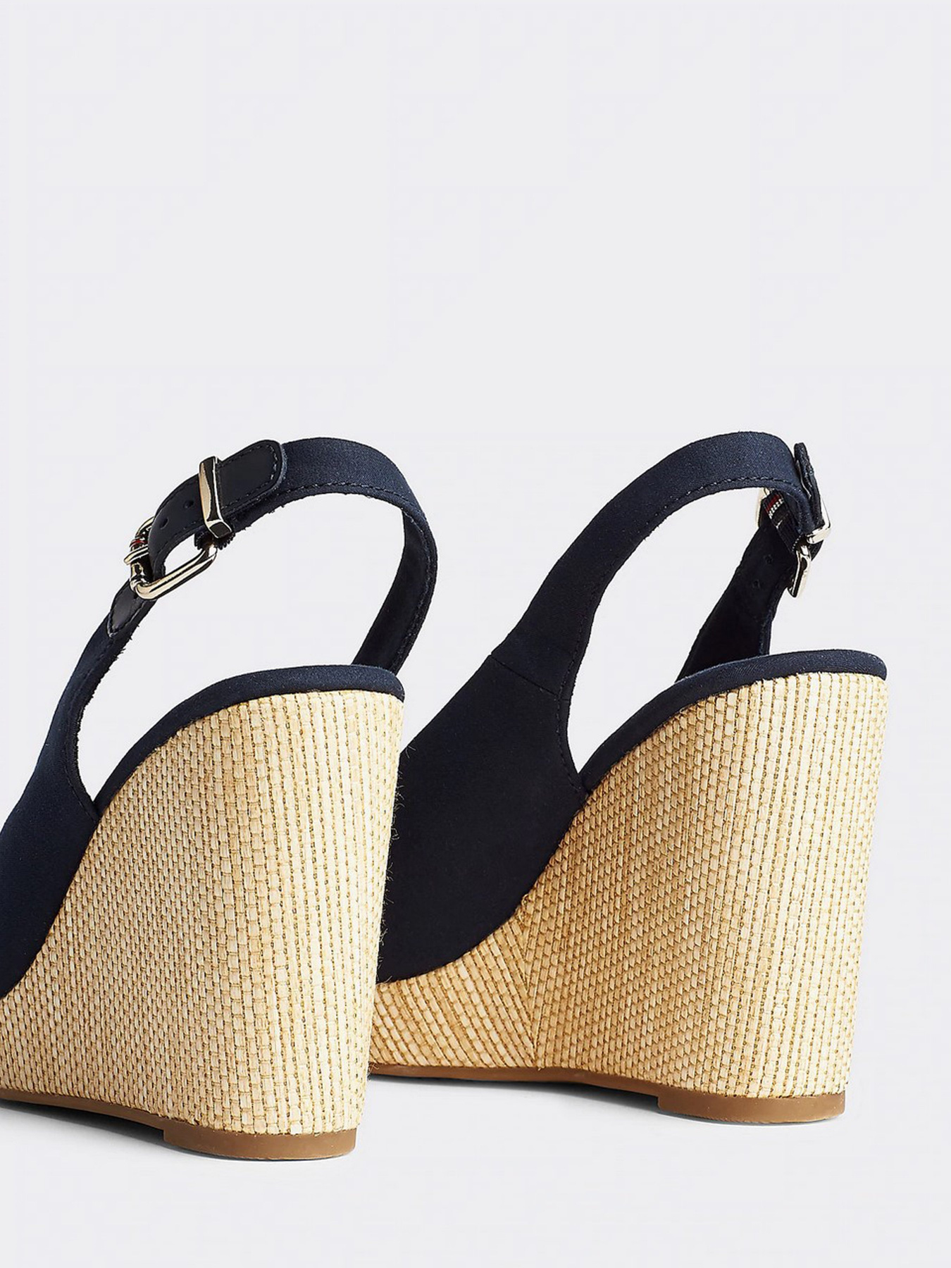 Босоножки Tommy Hilfiger модель FW0FW04789-DW5 Фото