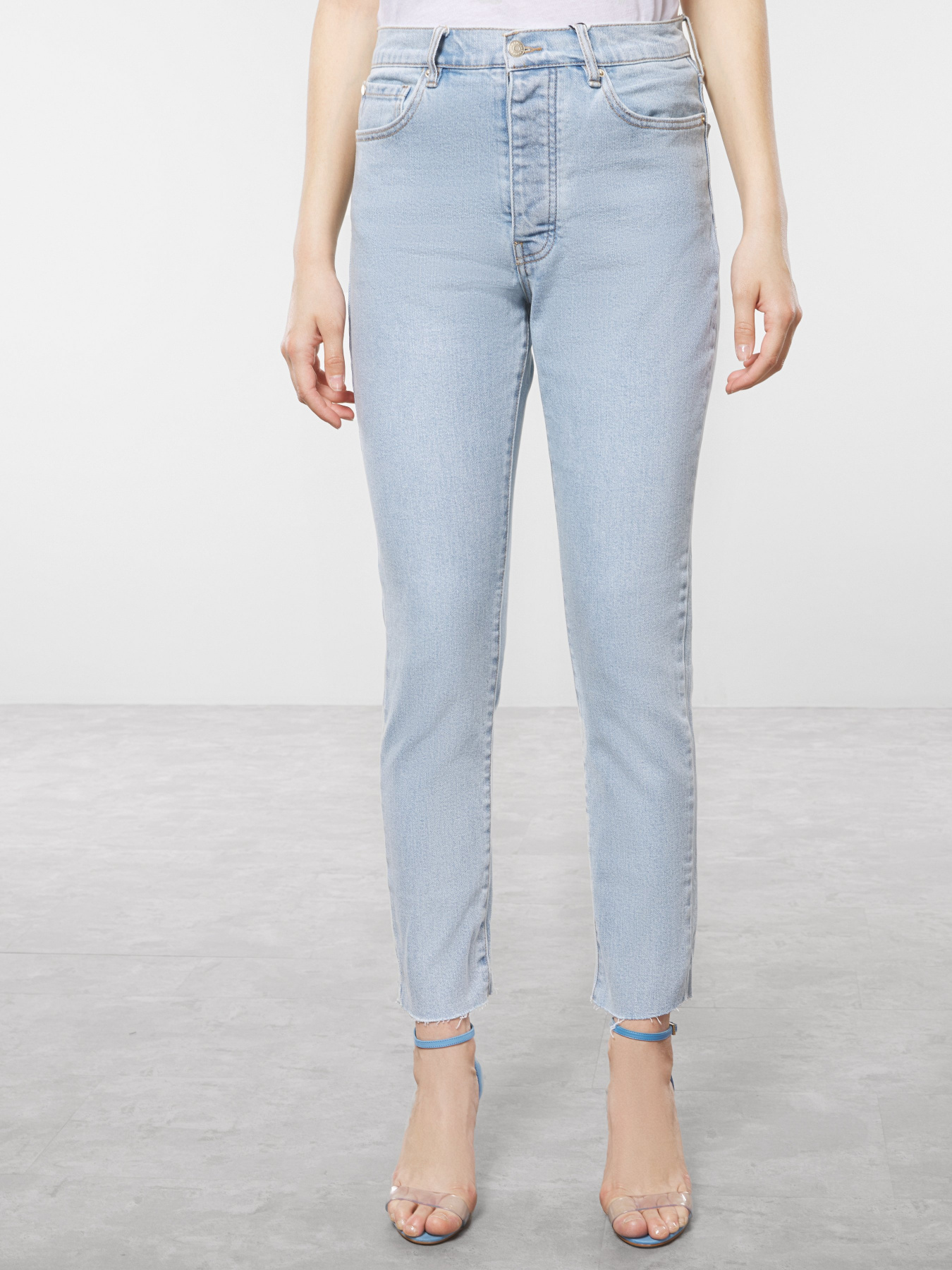 Завужені джинси Armani Exchange Carrot модель 3HYJ51-Y2PJZ-1500 Фото