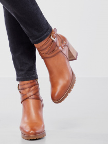 Ботильйони PIKOLINOS Connelly W7M модель W7M-8785-BRANDY Фото