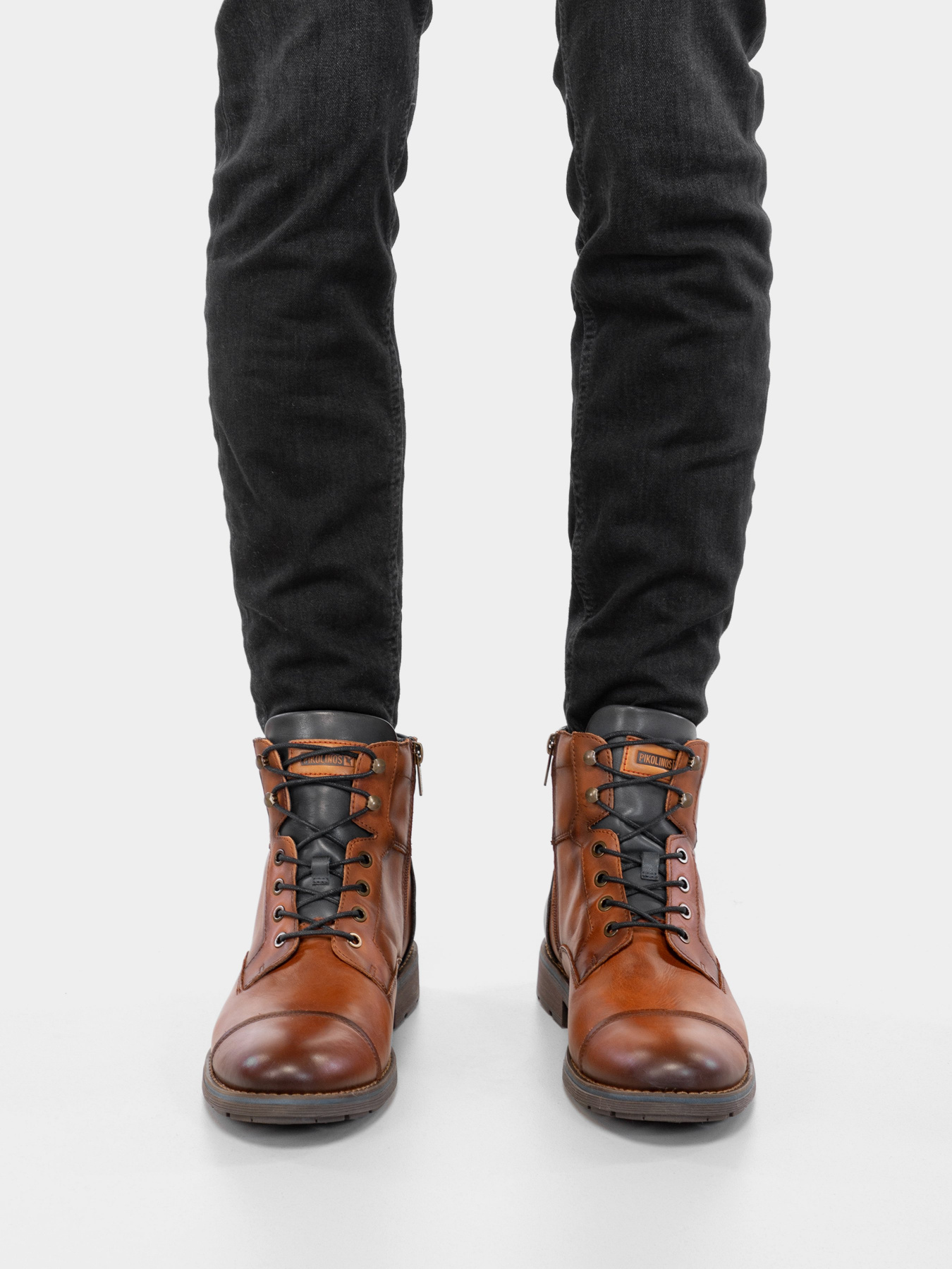 Черевики PIKOLINOS York M2M модель M2M-8170-CUERO Фото