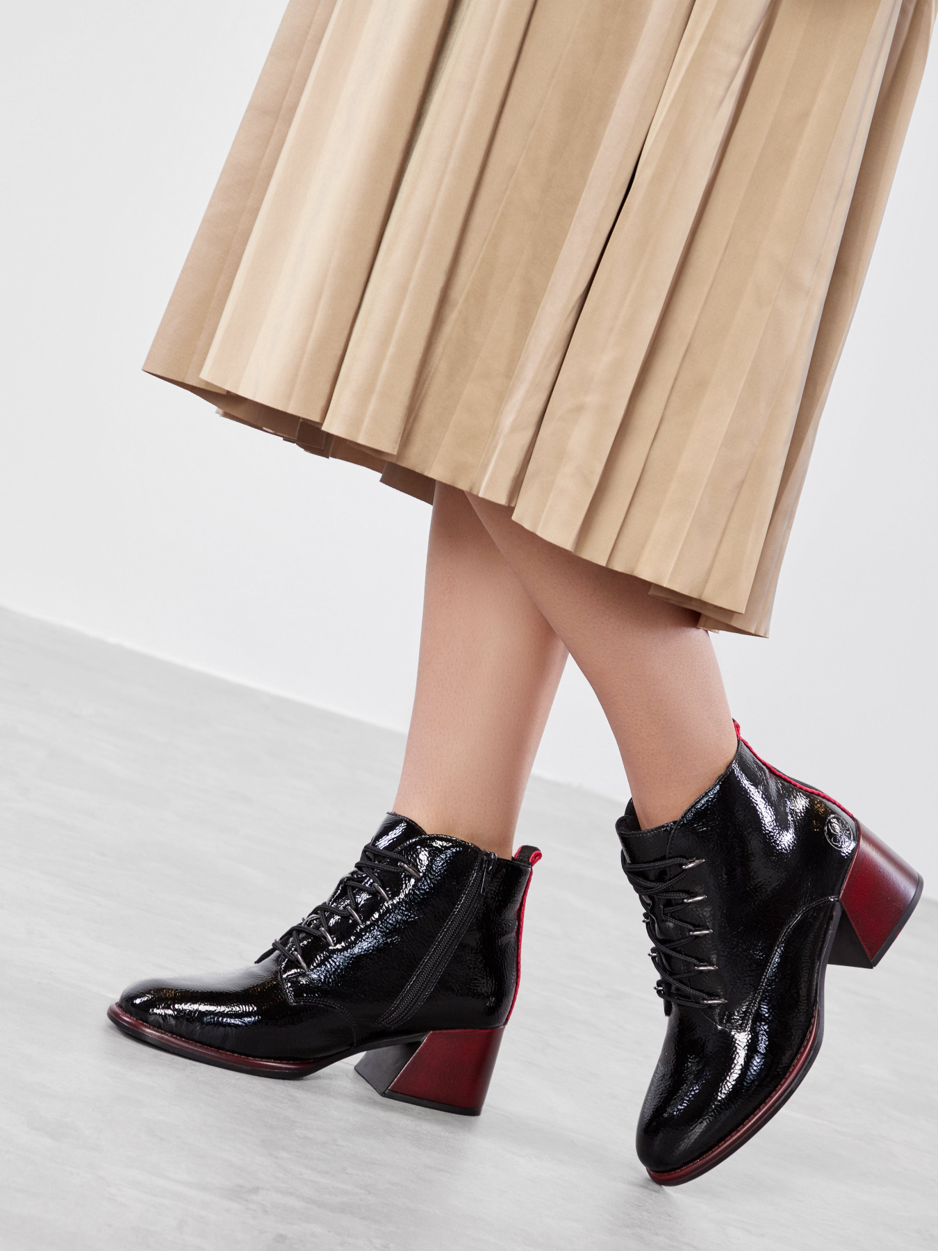 Ботинки RIEKER модель 79333/00 Фото