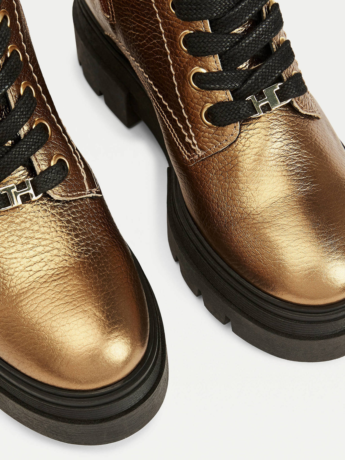 Ботинки Tommy Hilfiger модель FW0FW05245-0LJ Фото