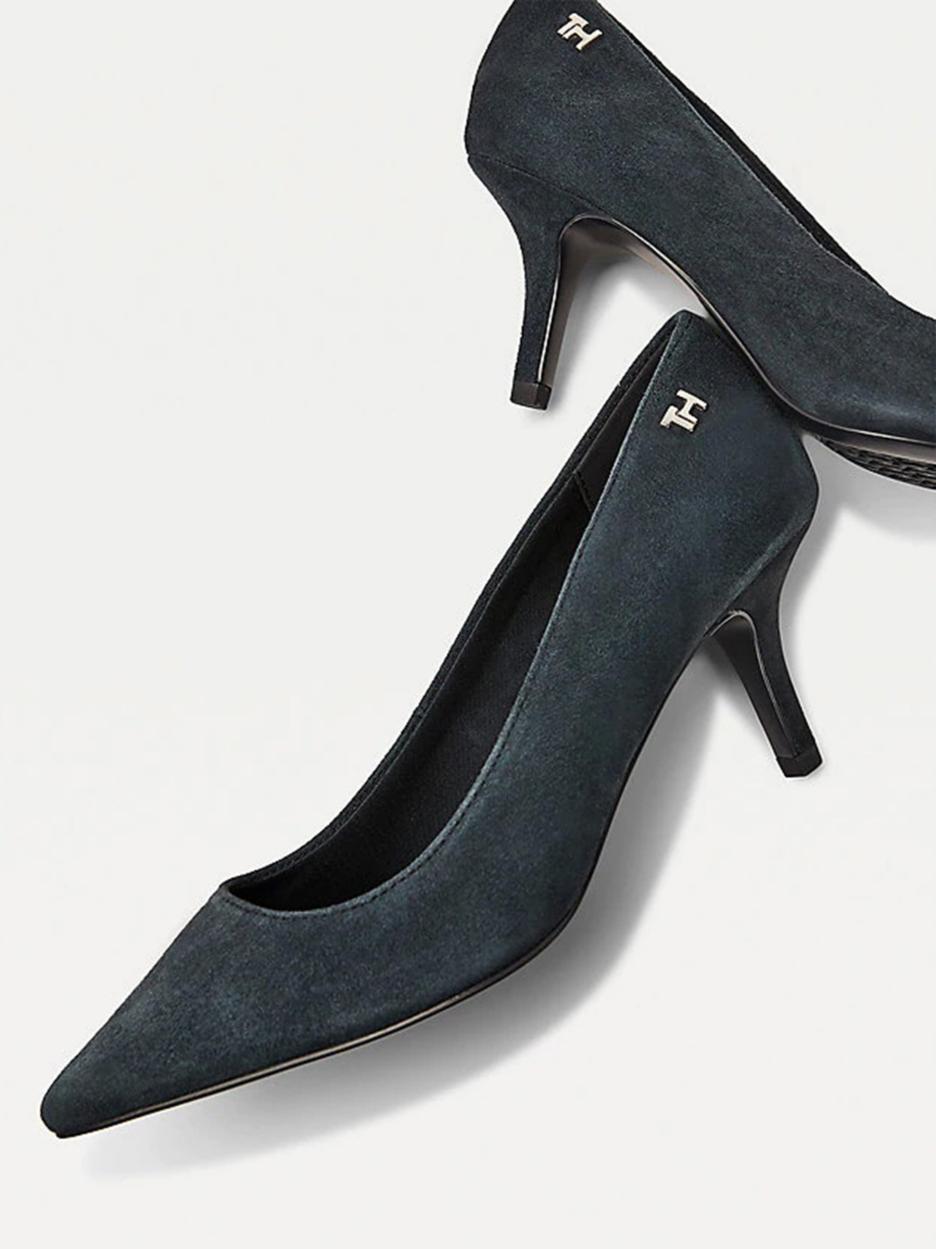 Туфли на каблуках Tommy Hilfiger Essential Suede модель FW0FW05143-DW5 Фото