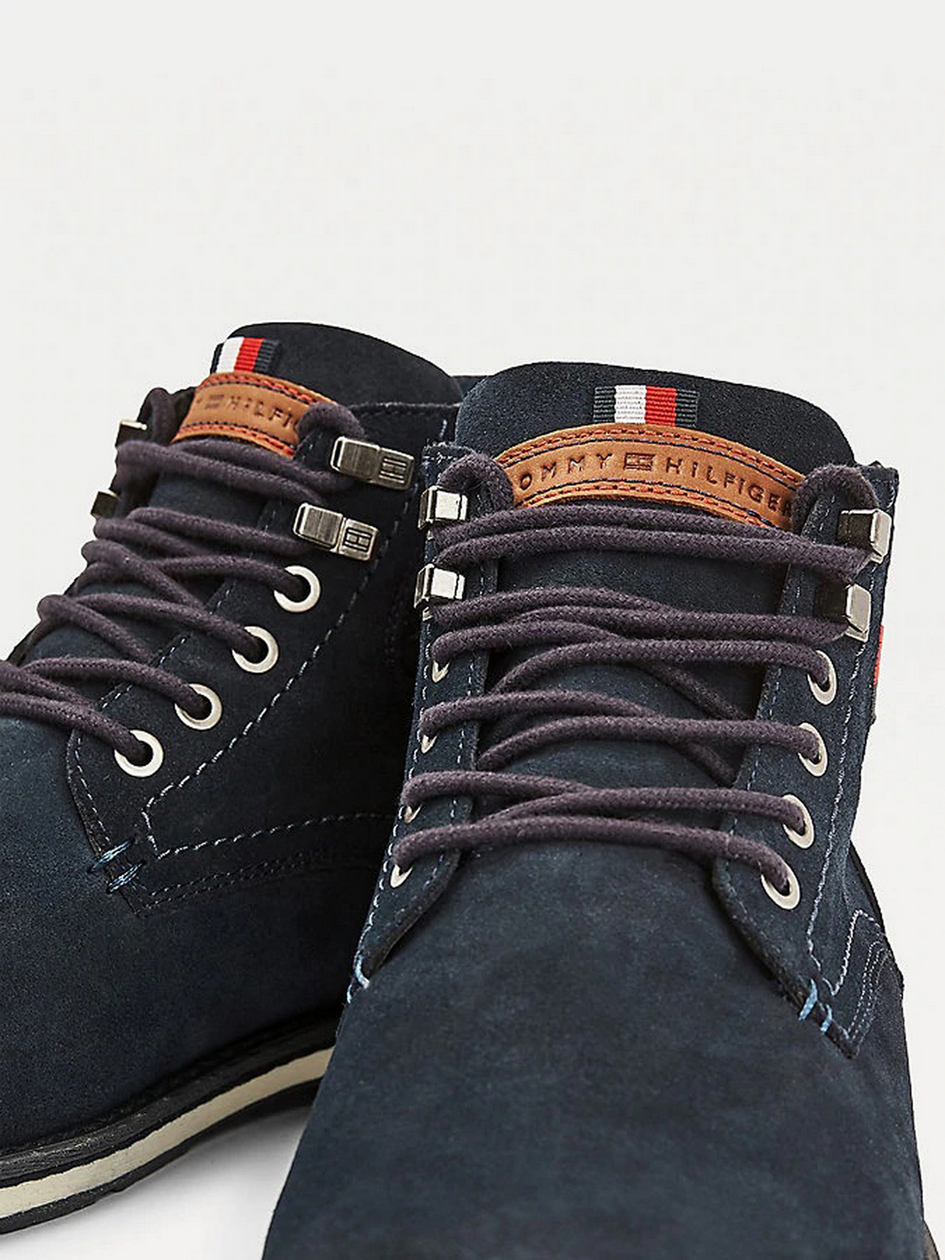 Ботинки Tommy Hilfiger модель FM0FM03061-DW5 Фото