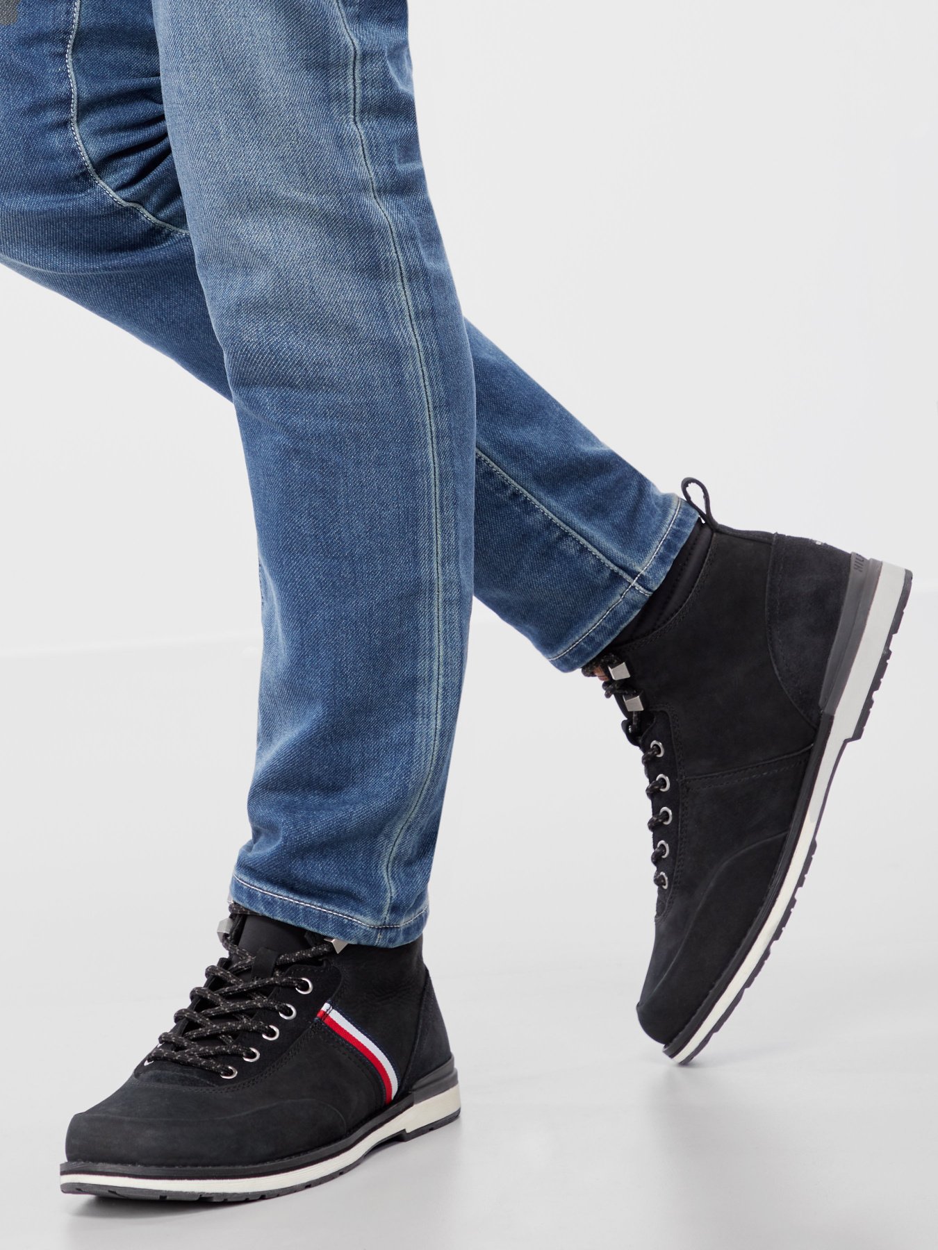 Черевики Tommy Hilfiger модель FM0FM03060-BDS Фото