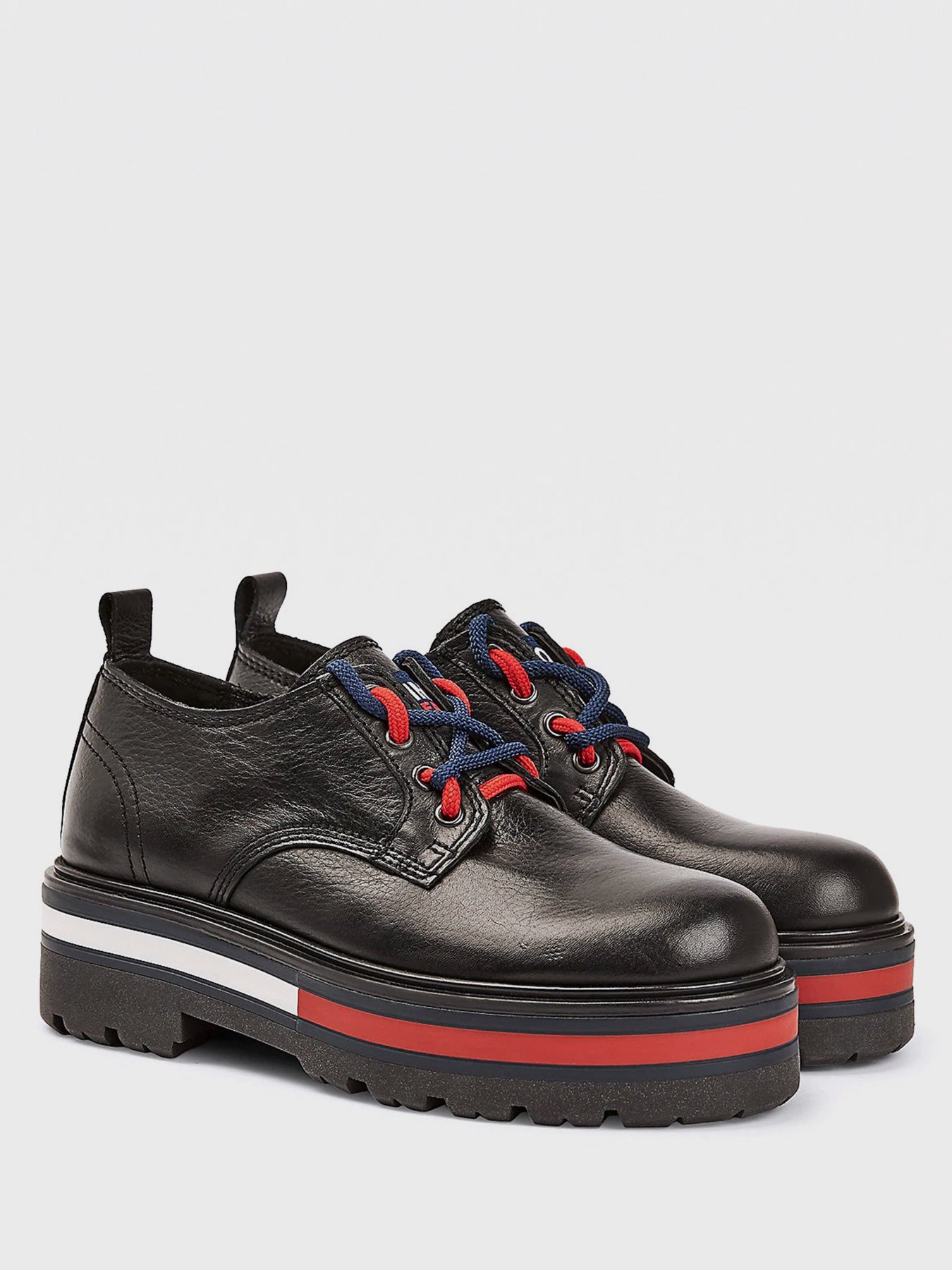 Полуботинки Tommy Hilfiger модель EN0EN00987-BDS Фото