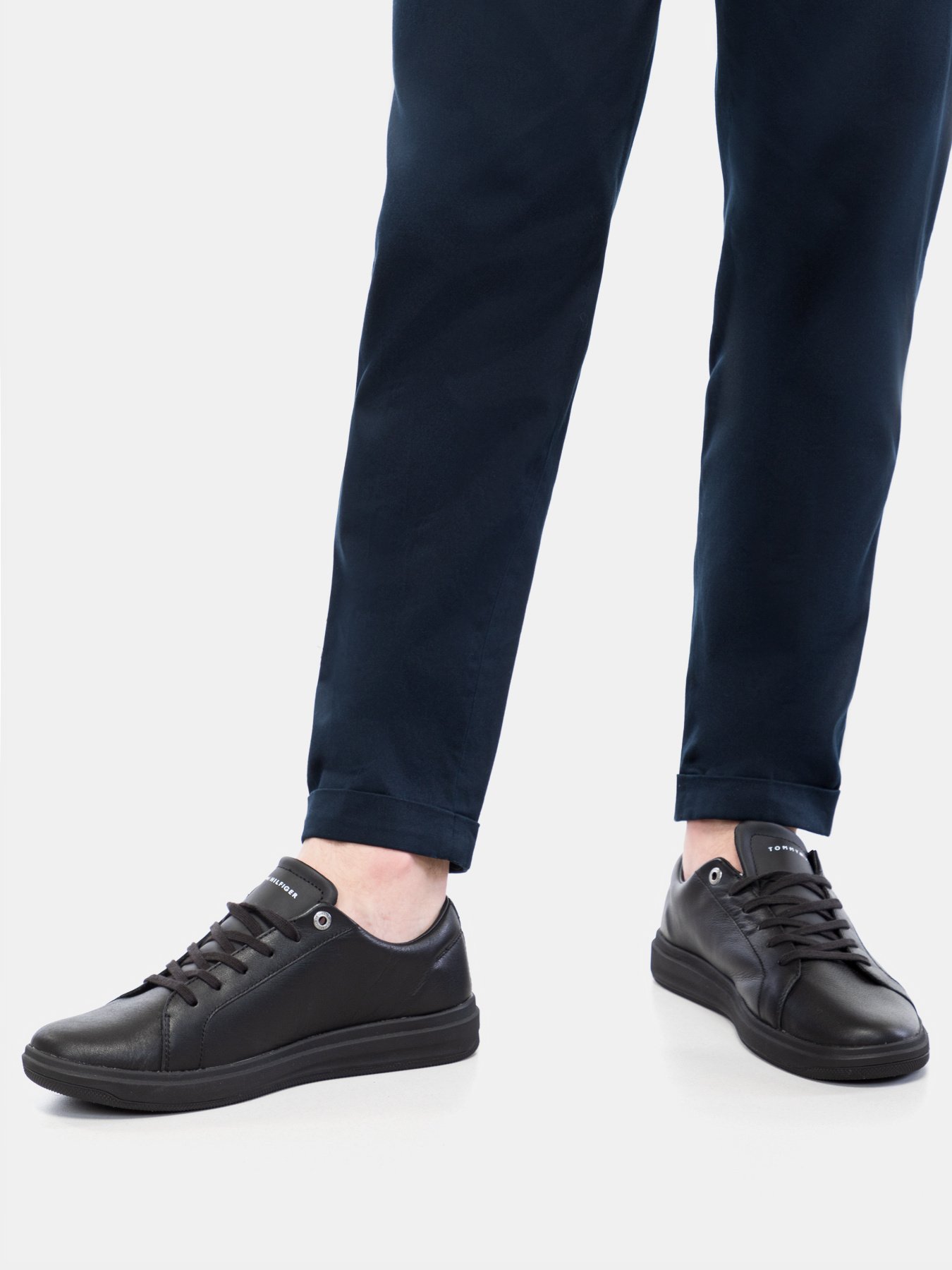 Кеды низкие Tommy Hilfiger модель FM0FM02992-BDS Фото