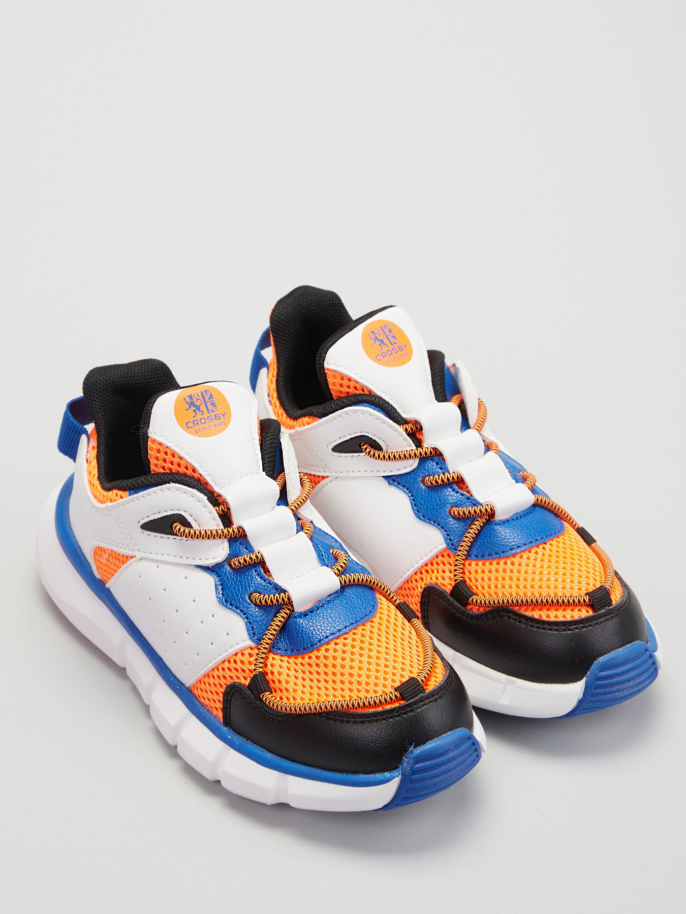 Кросівки повсякденні Crosby модель 208010/01-05 Фото