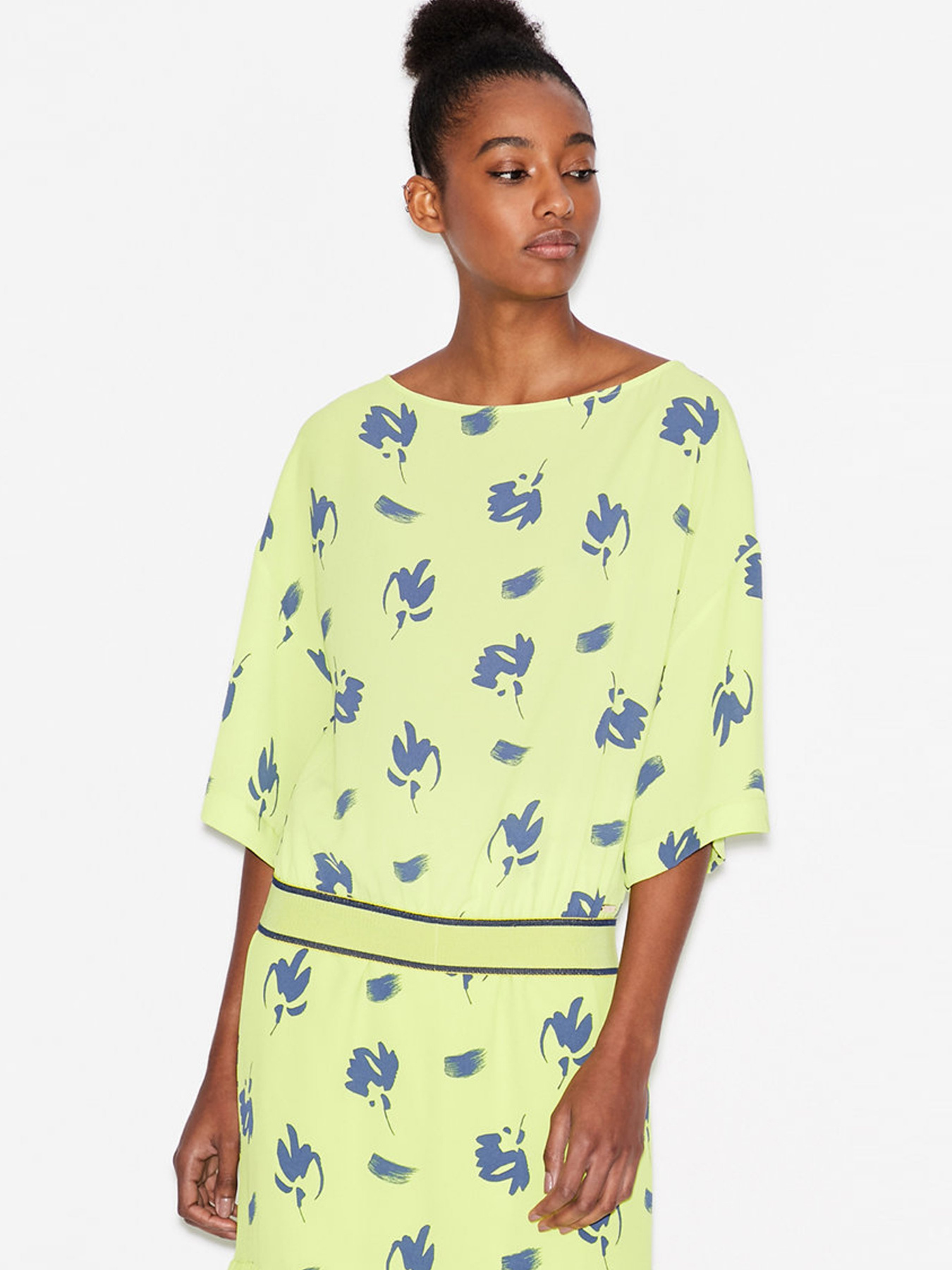 Блуза с коротким рукавом Armani Exchange модель 3HYH07-YND5Z-2891 Фото