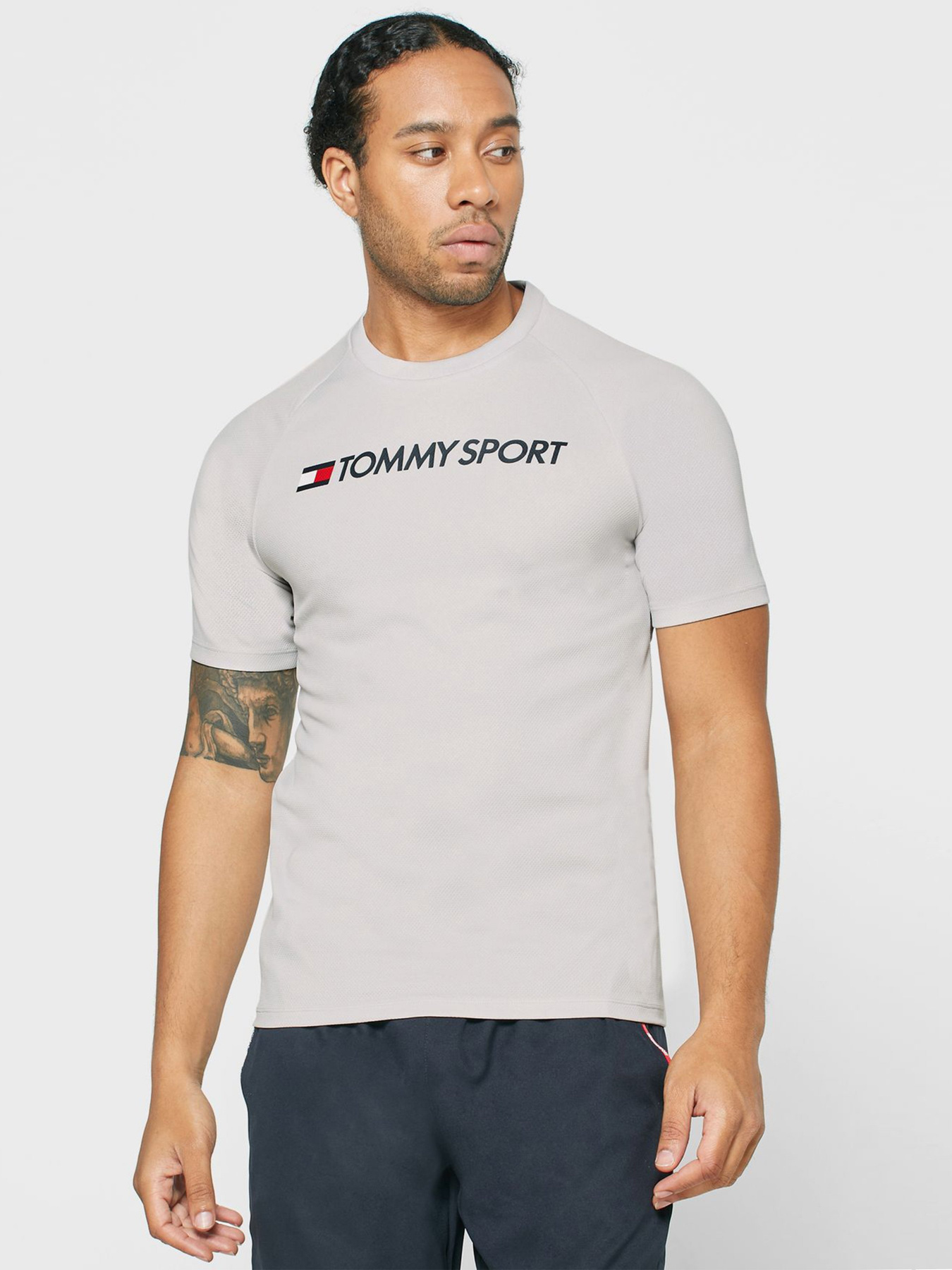 Футболки і поло Tommy Hilfiger модель S20S200357-PSU Фото