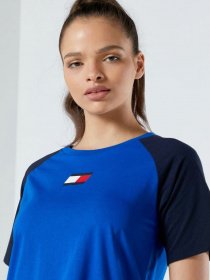 Футболки і поло Tommy Hilfiger модель S10S100625-C65 Фото