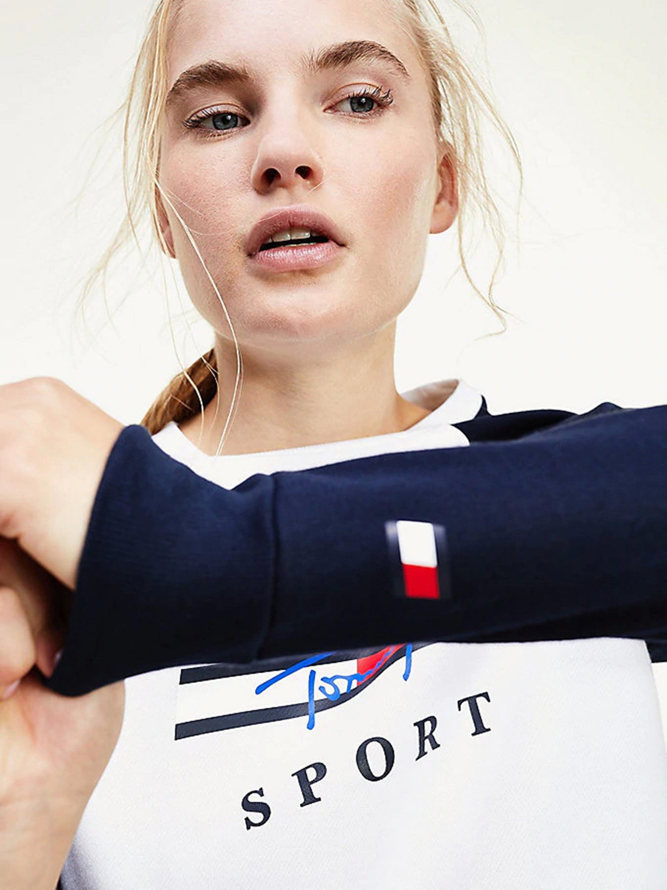 Реглан Tommy Hilfiger модель S10S100698-YBR Фото