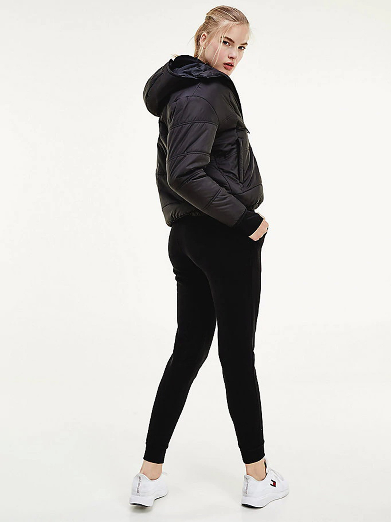 Зимова куртка Tommy Hilfiger модель S10S100753-BEH Зимова куртка Tommy Hilfiger модель S10S100753-BEH Фото