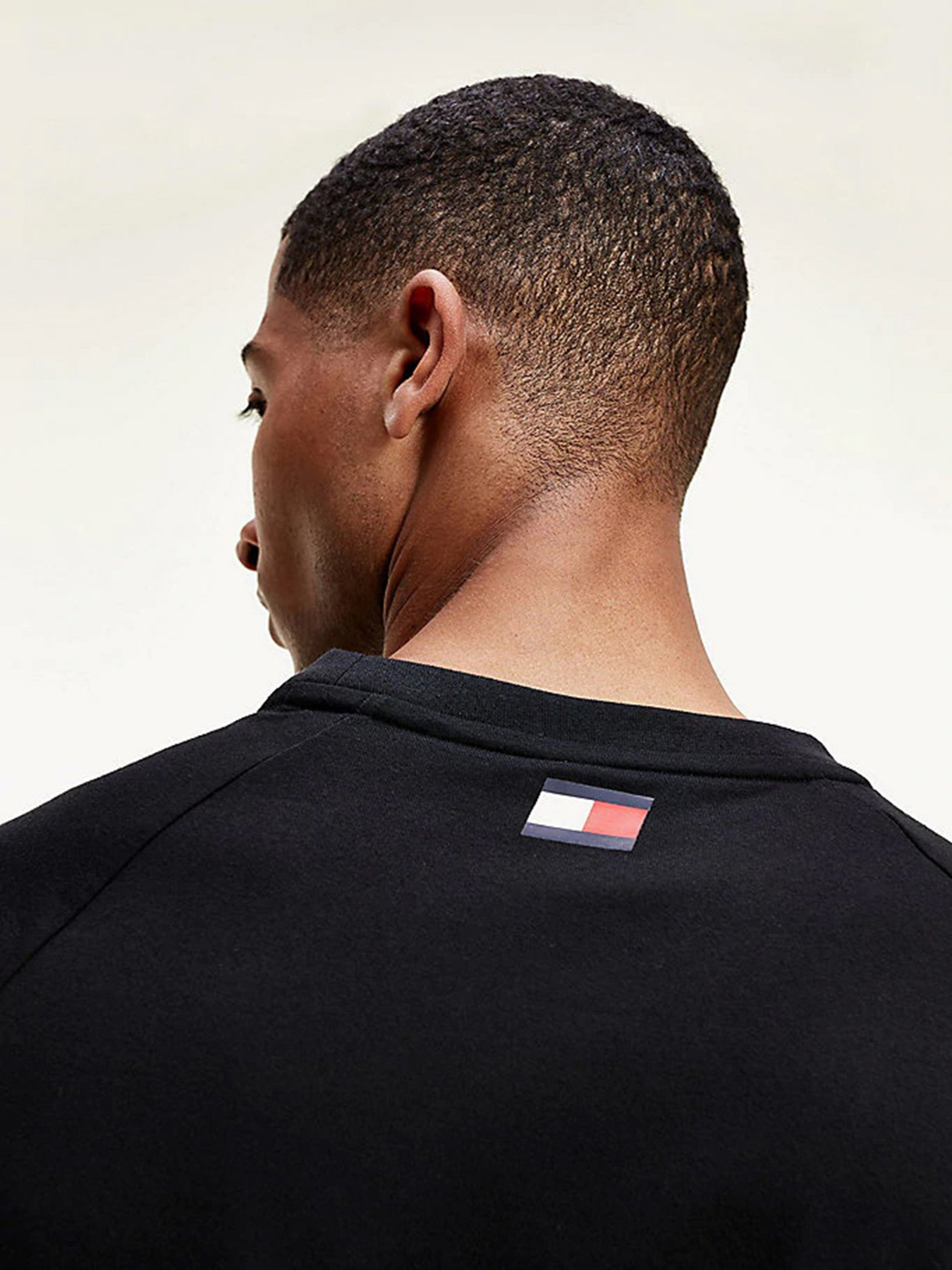 Футболки і поло Tommy Hilfiger модель S20S200551-BEH Фото