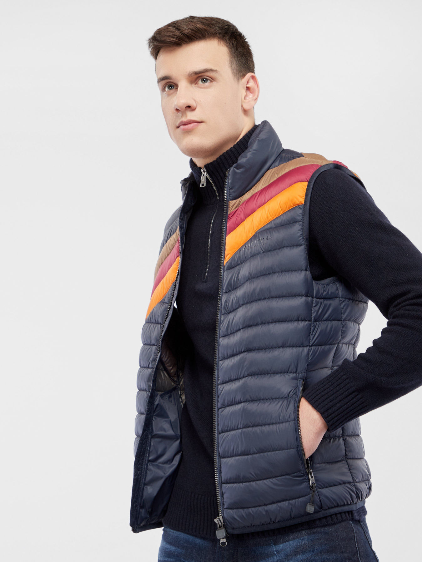 Жилет с утеплителем Marc O’Polo модель 026114272022-896 Фото