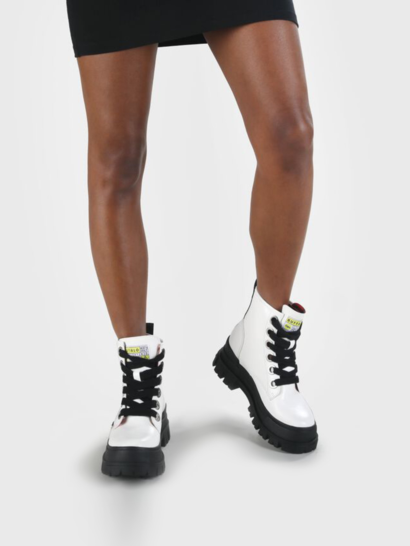 Ботинки Buffalo Aspha модель 1622050-white Фото