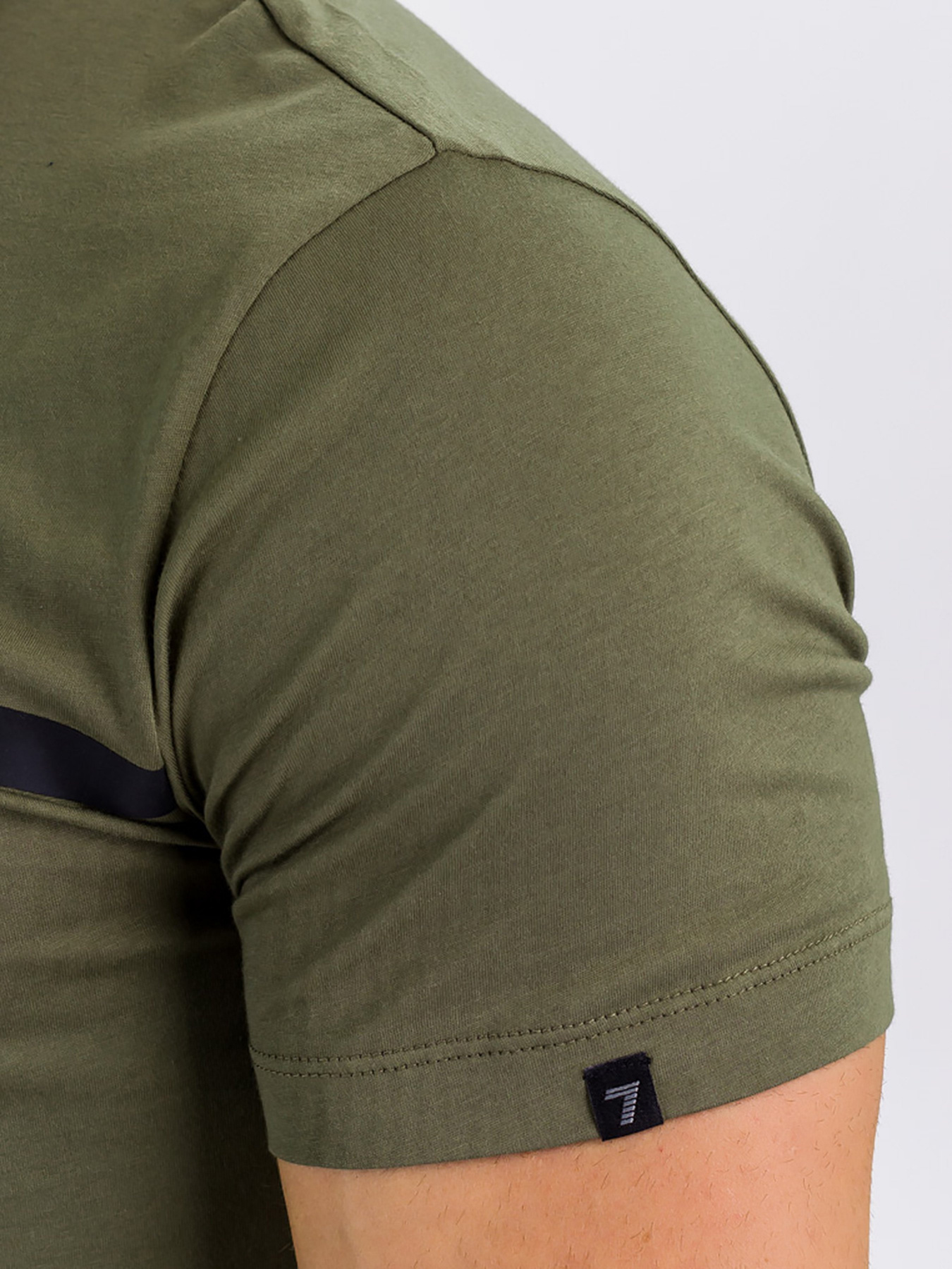 Футболки и поло EA7 модель 6HPT72-PJM9Z-1867 Фото