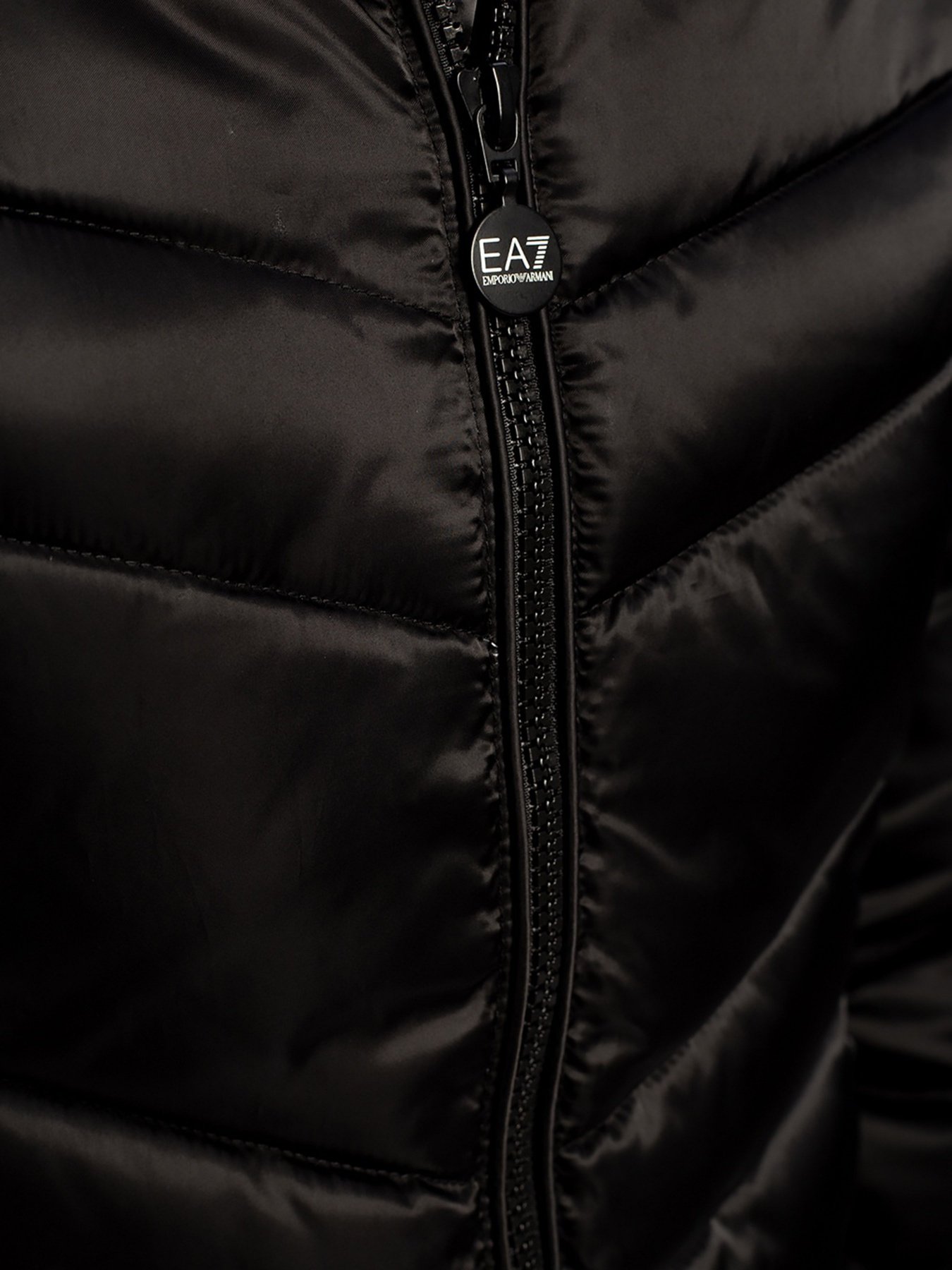 Утеплений жилет EA7 модель 6HTL07-TN05Z-1200 Фото