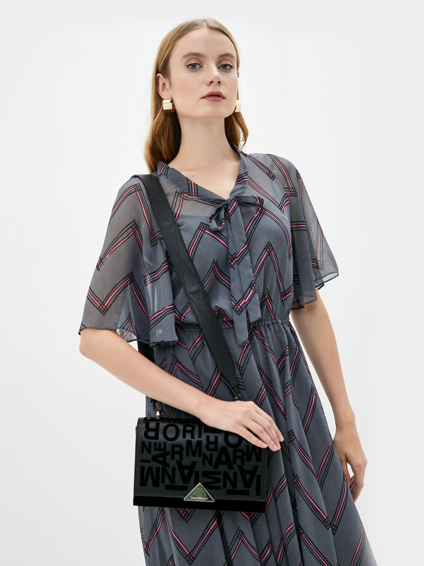 Сумка Emporio Armani модель Y3E123-YI60E-88291 Сумка Emporio Armani модель Y3E123-YI60E-88291 Фото