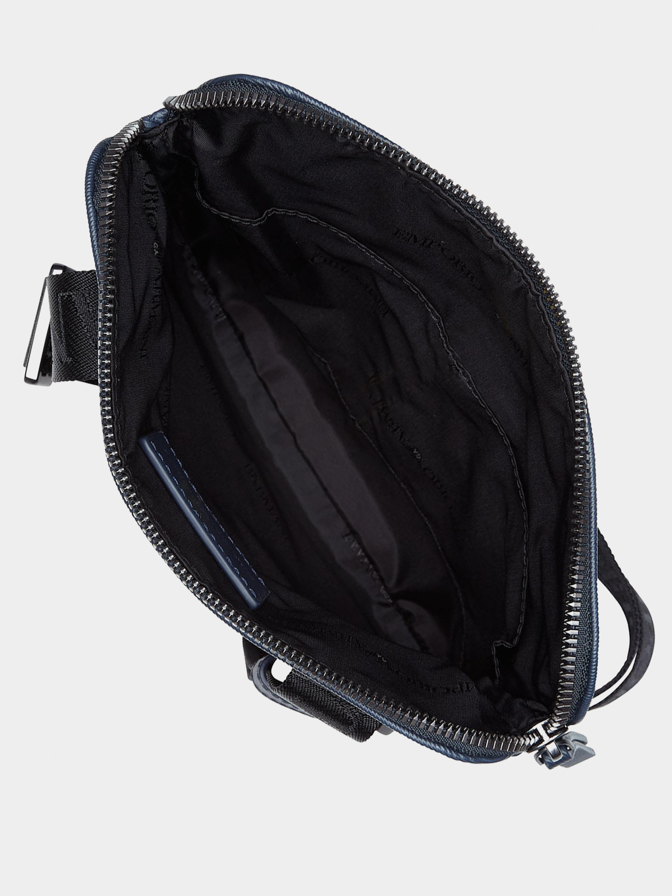 Мессенджер Emporio Armani модель Y4M177-YFE6J-80033 Фото