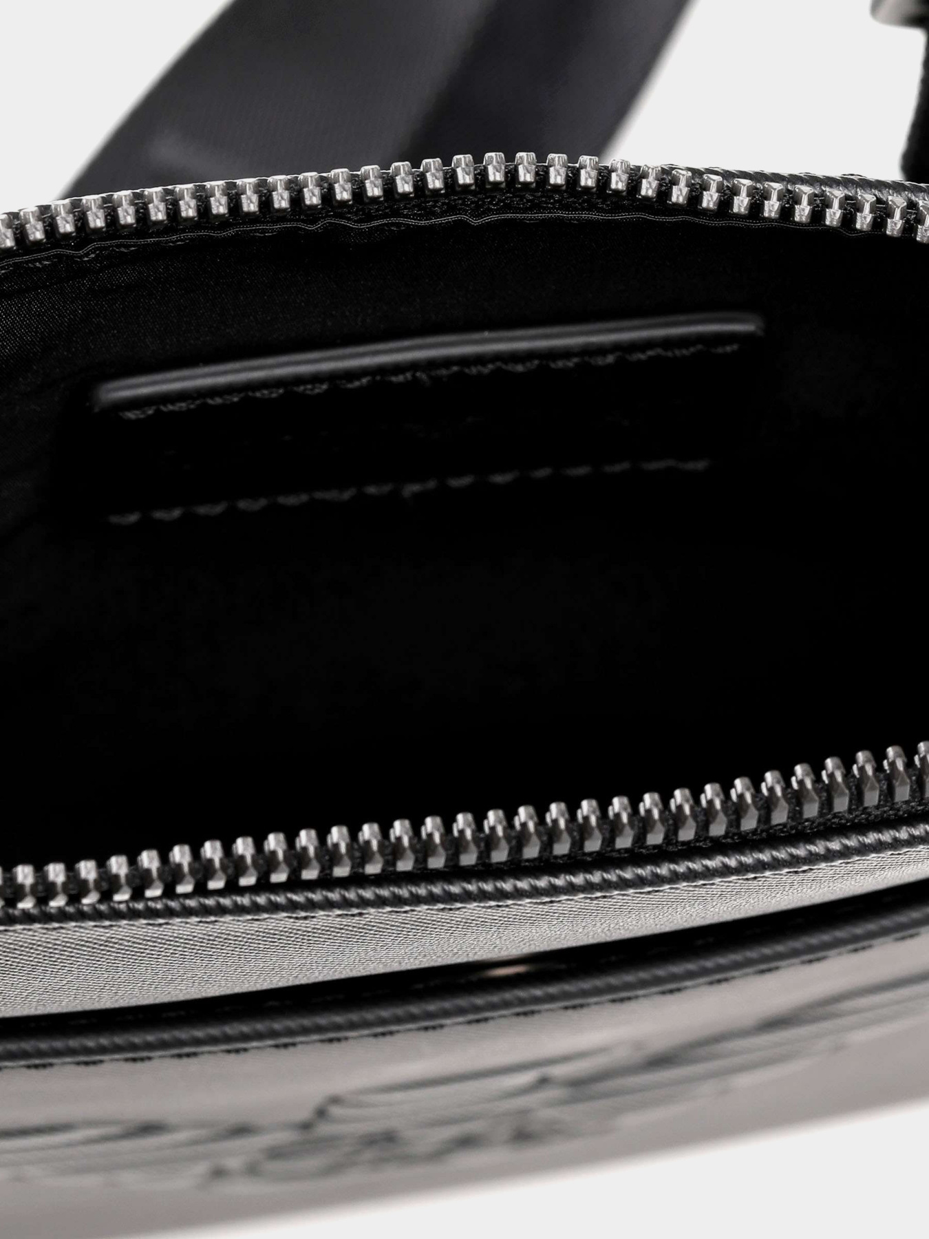 Мессенджер Emporio Armani модель Y4M177-YFE6J-81072 Фото