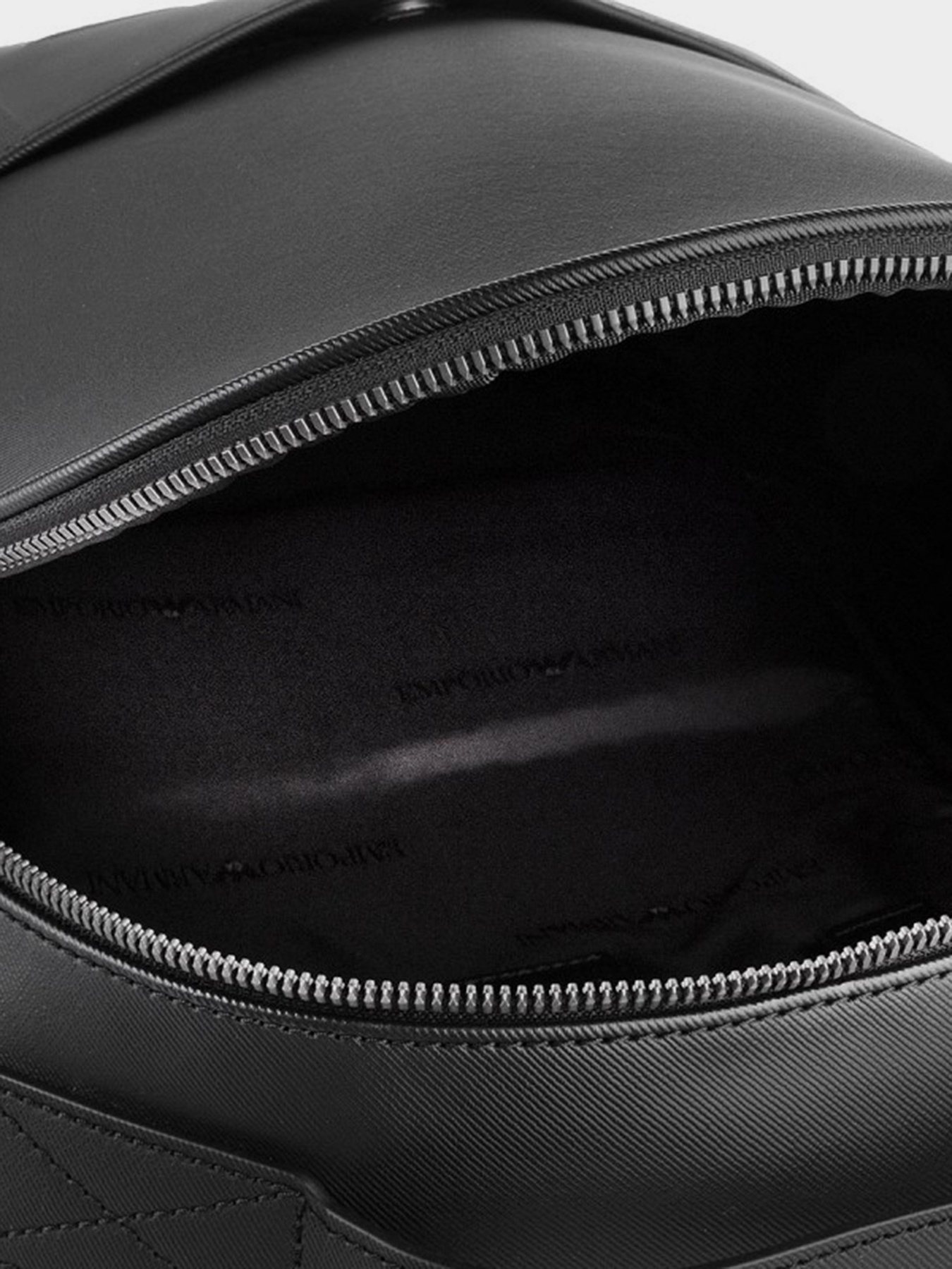 Рюкзаки Emporio Armani модель Y4O215-YFE6J-81072 Фото