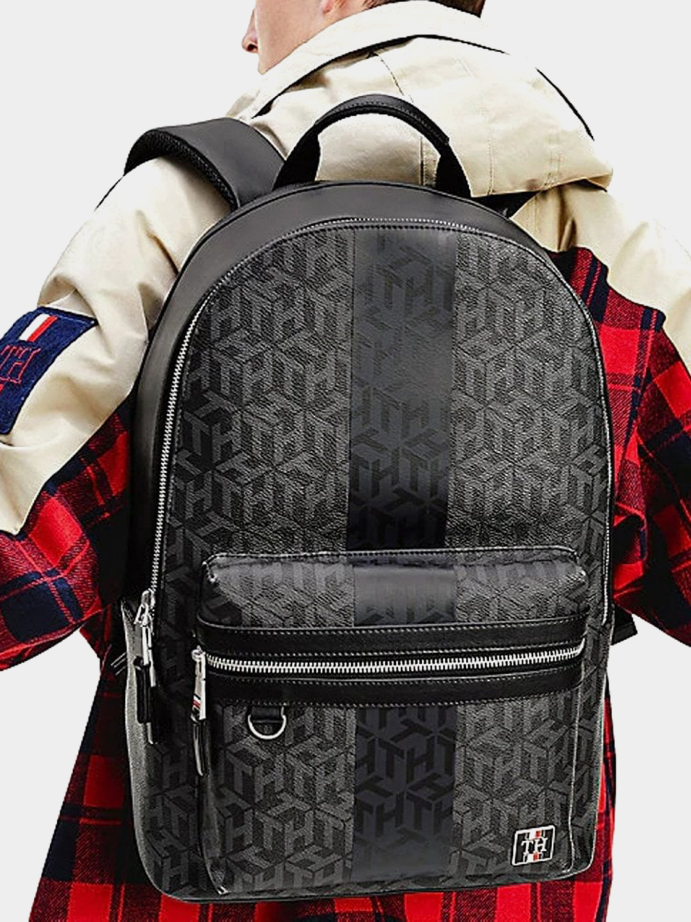 Рюкзаки Tommy Hilfiger Modern модель AM0AM06236-BDS Фото