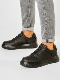 Кроссовки Emporio Armani модель X4X321-XF473-00002 Фото