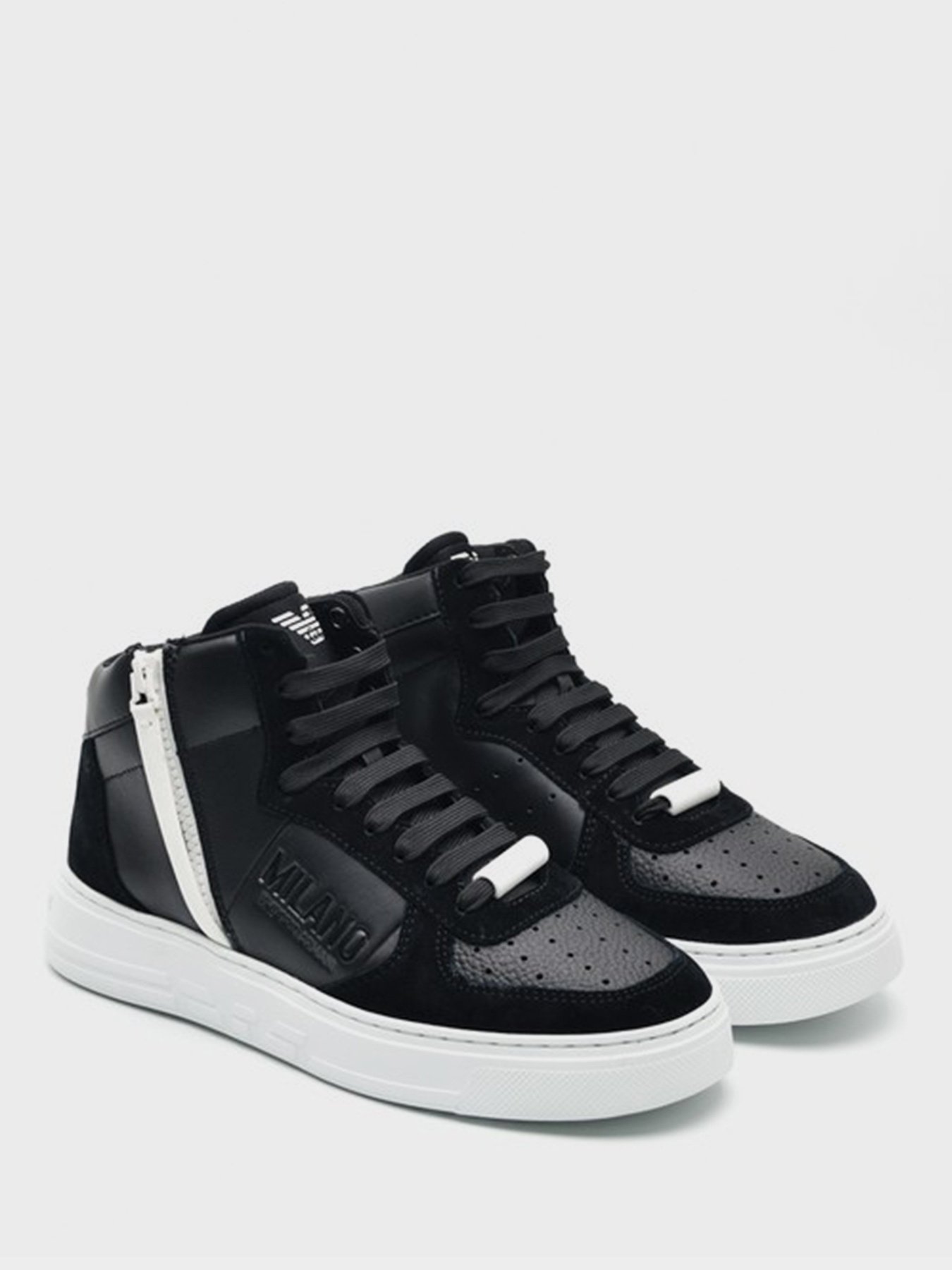 Кроссовки Emporio Armani модель X4Z083-XM483-C026 Фото