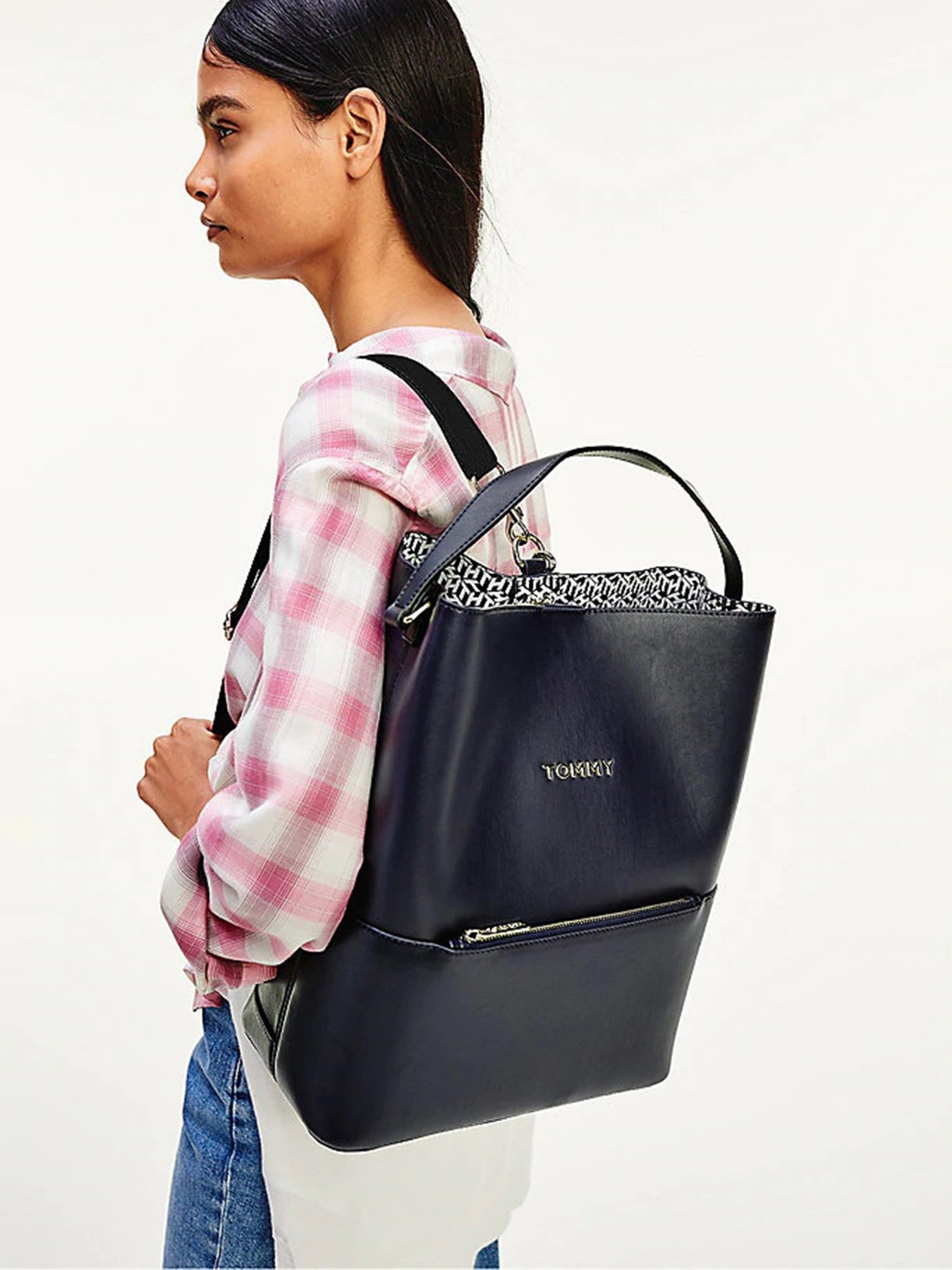 Рюкзаки Tommy Hilfiger Iconic модель AW0AW08532-CJM Фото