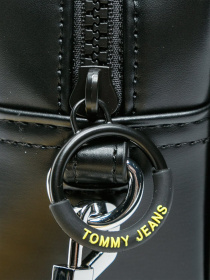 Кросс-боди Tommy Hilfiger New Gen модель AW0AW08566-BDS Фото