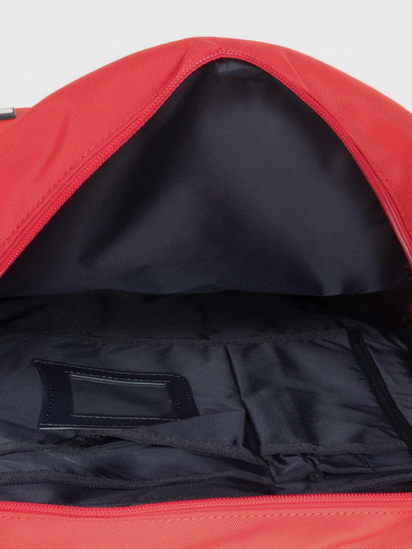 Рюкзаки Tommy Hilfiger модель AU0AU00994-XNL Фото