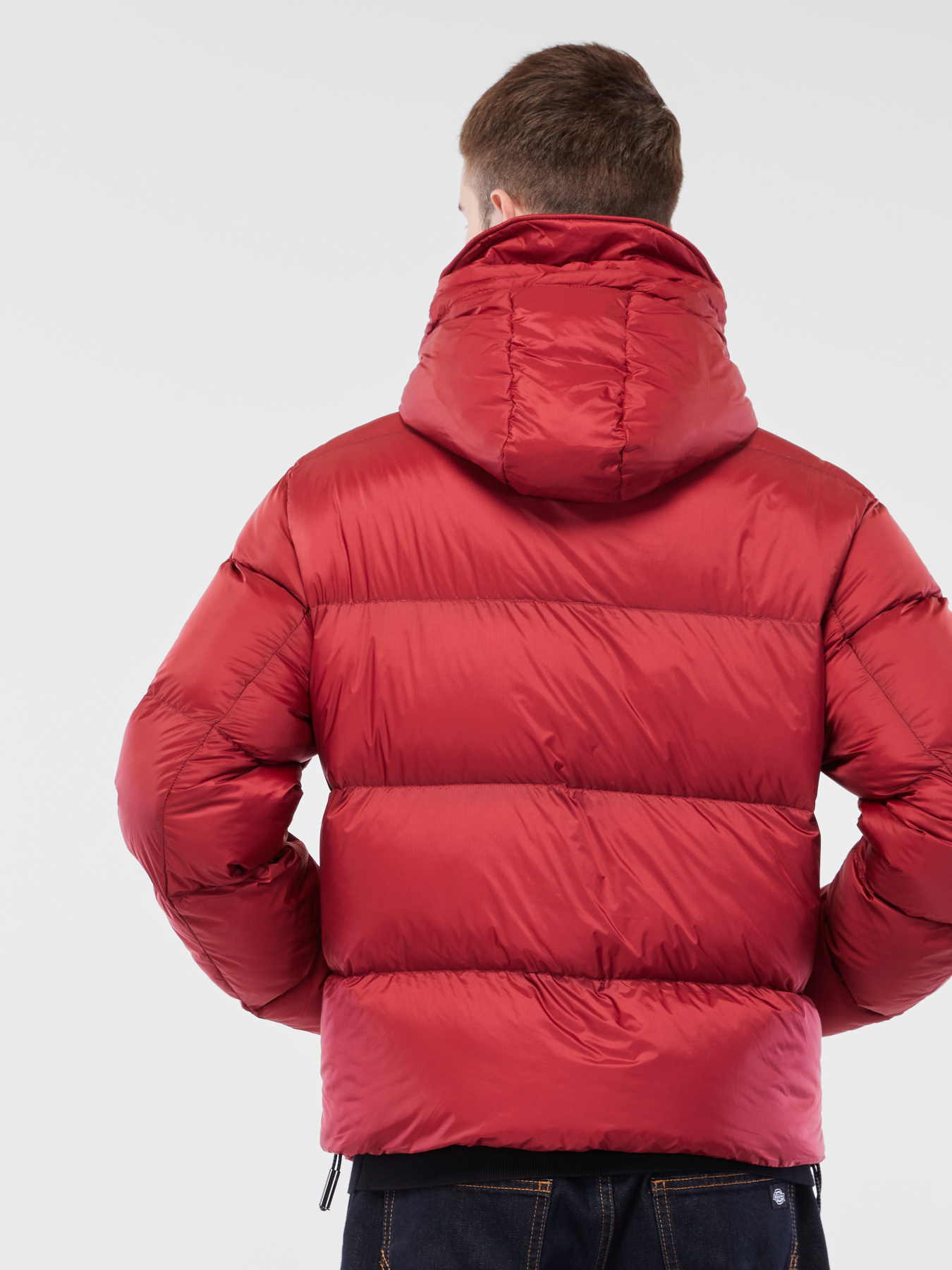 Пуховик Emporio Armani модель 6H1BQ1-1NLUZ-0353 Пуховик Emporio Armani модель 6H1BQ1-1NLUZ-0353 Фото