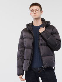 Куртка Emporio Armani модель 6H1BQ1-1NLUZ-0999 Куртка Emporio Armani модель 6H1BQ1-1NLUZ-0999 Фото