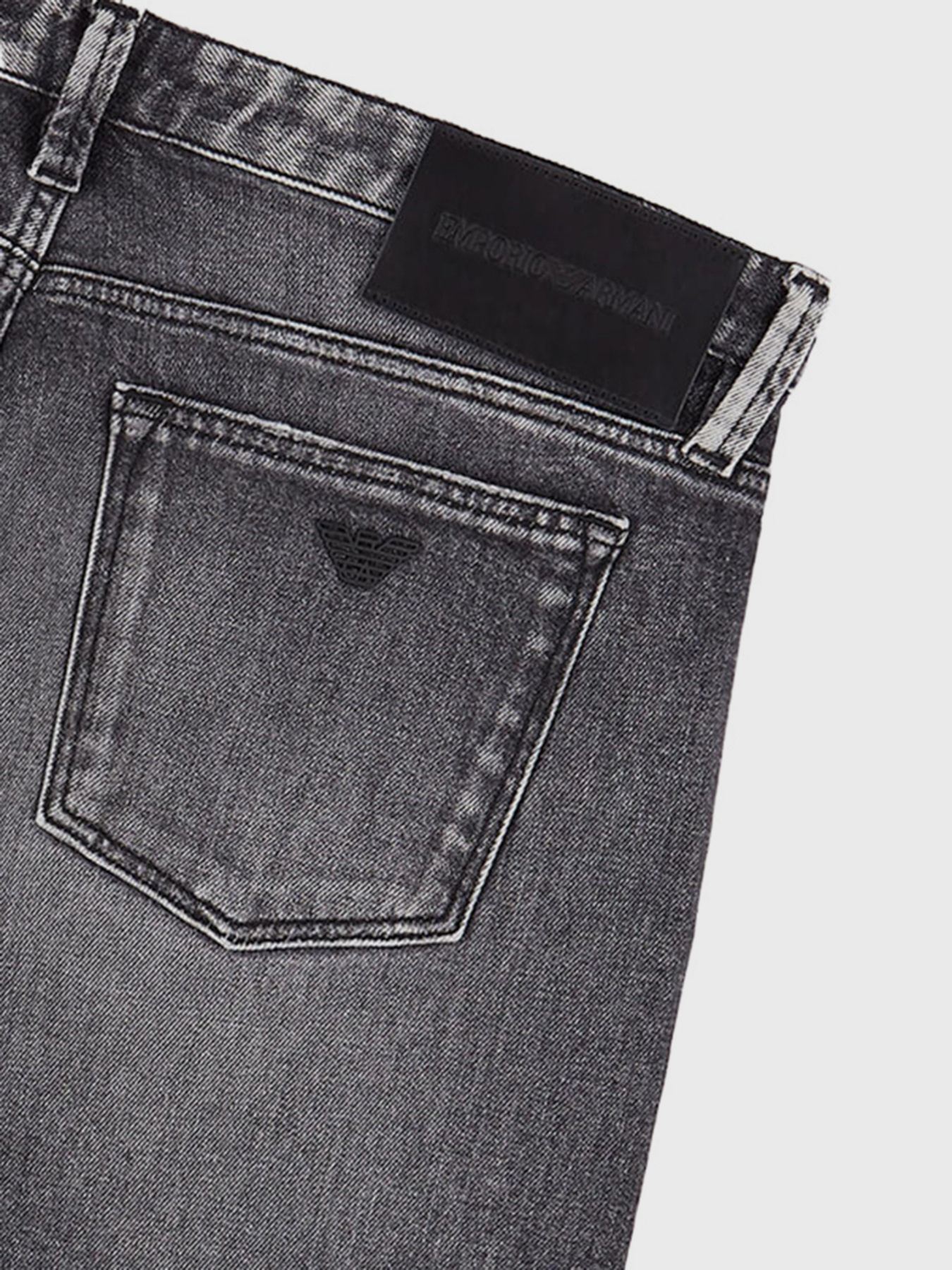 Зауженные джинсы Emporio Armani Slim модель 6H1J75-1DU0Z-0007 Фото