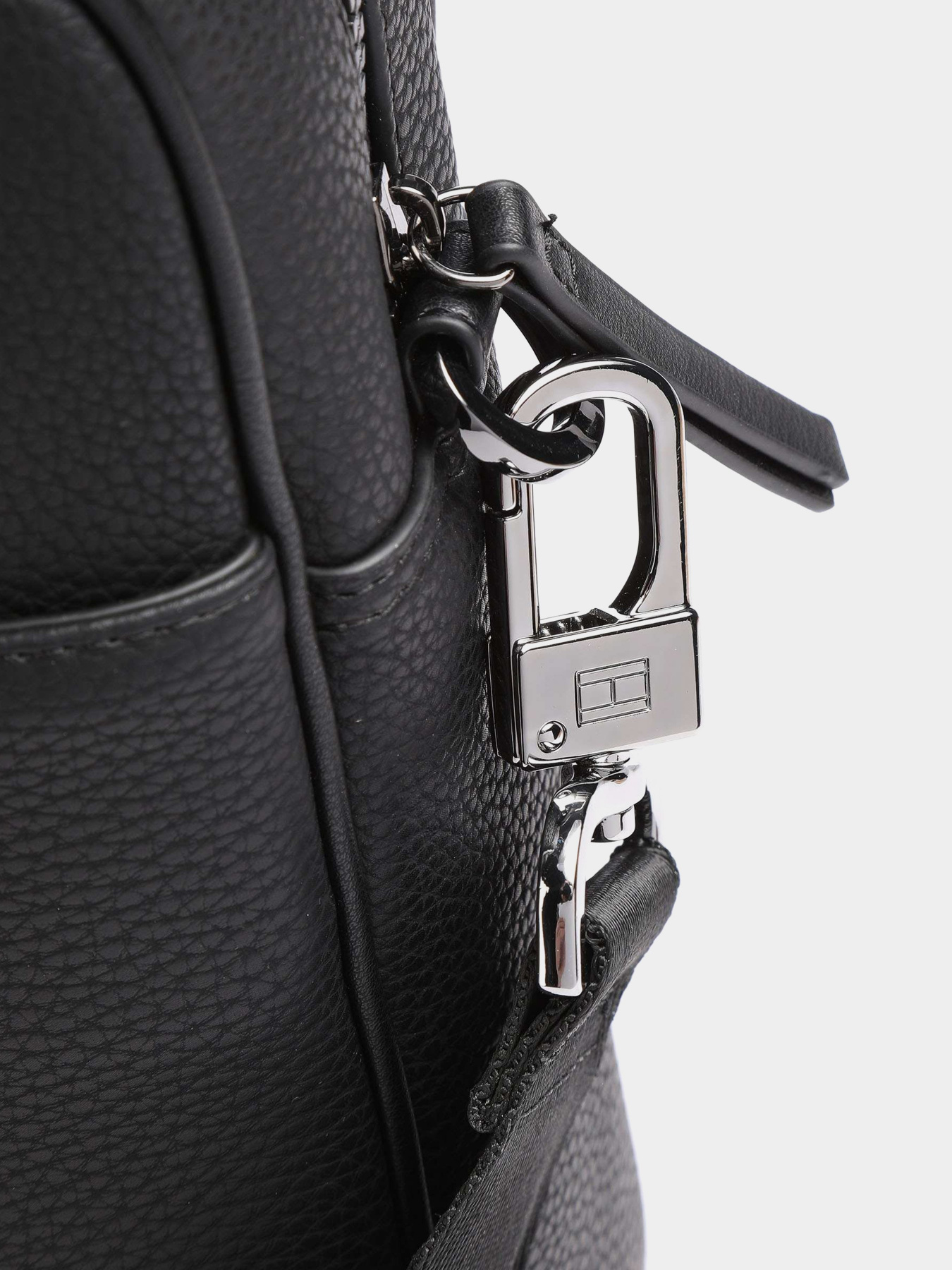 Сумка для ноутбука Tommy Hilfiger модель AM0AM06475-BDS Фото