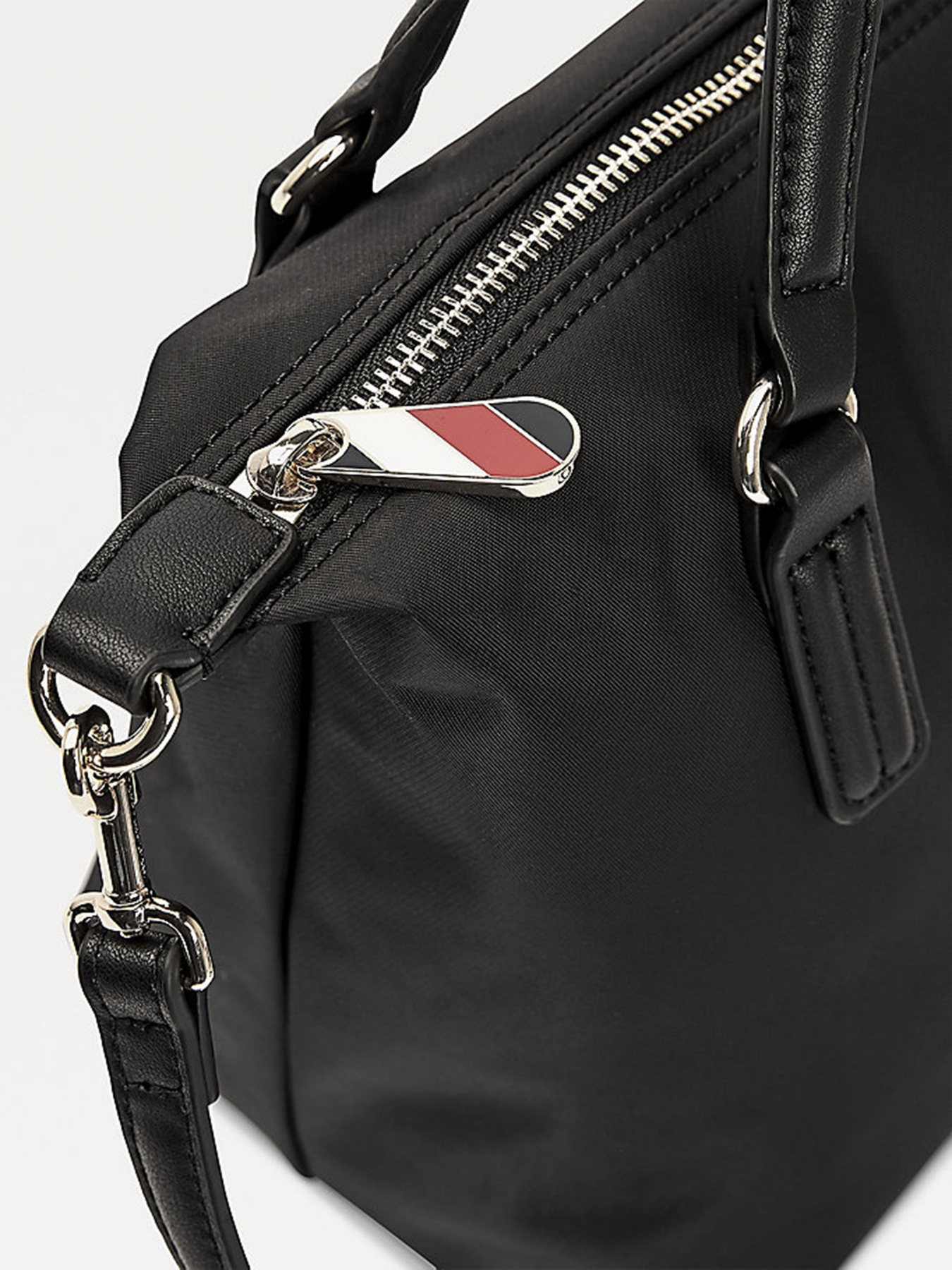 Сумка Tommy Hilfiger модель AW0AW08830-0GJ Фото