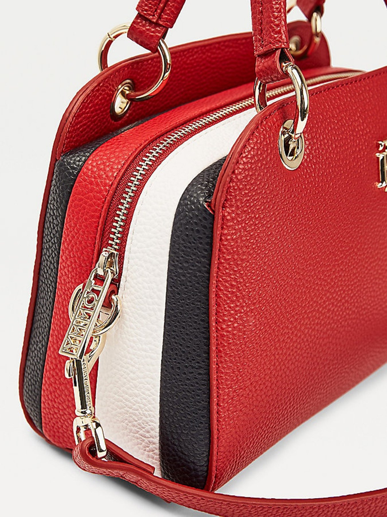 Сумка Tommy Hilfiger ESSENCE модель AW0AW08846-XMP Фото