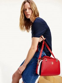 Сумка Tommy Hilfiger ESSENCE модель AW0AW08846-XMP Фото