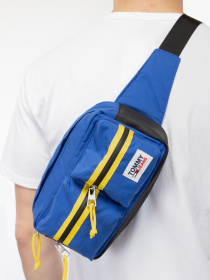 Поясная сумка Tommy Hilfiger модель AM0AM06439-C63 Фото