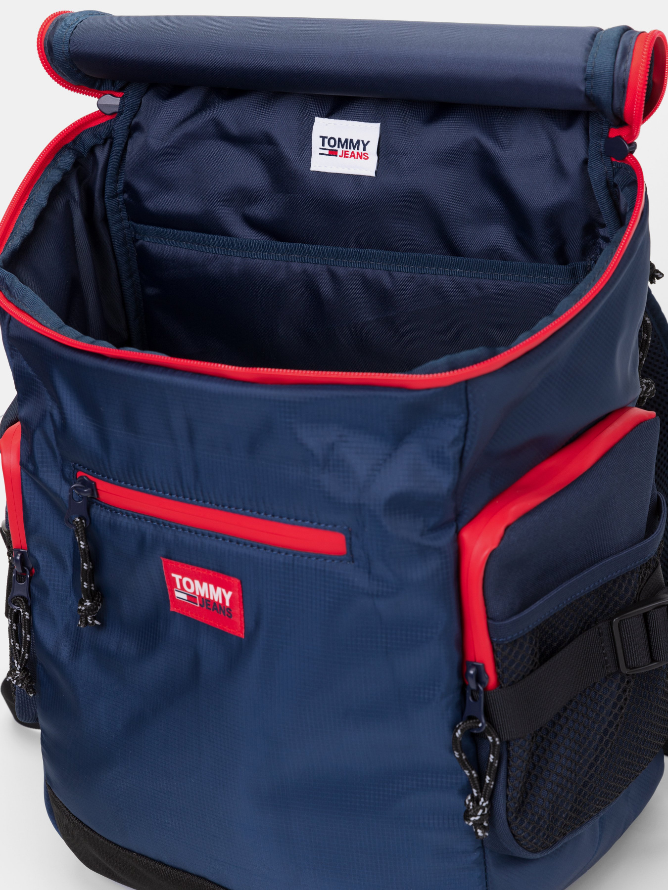 Рюкзаки Tommy Hilfiger Urban Tech модель AM0AM06450-0GY Фото