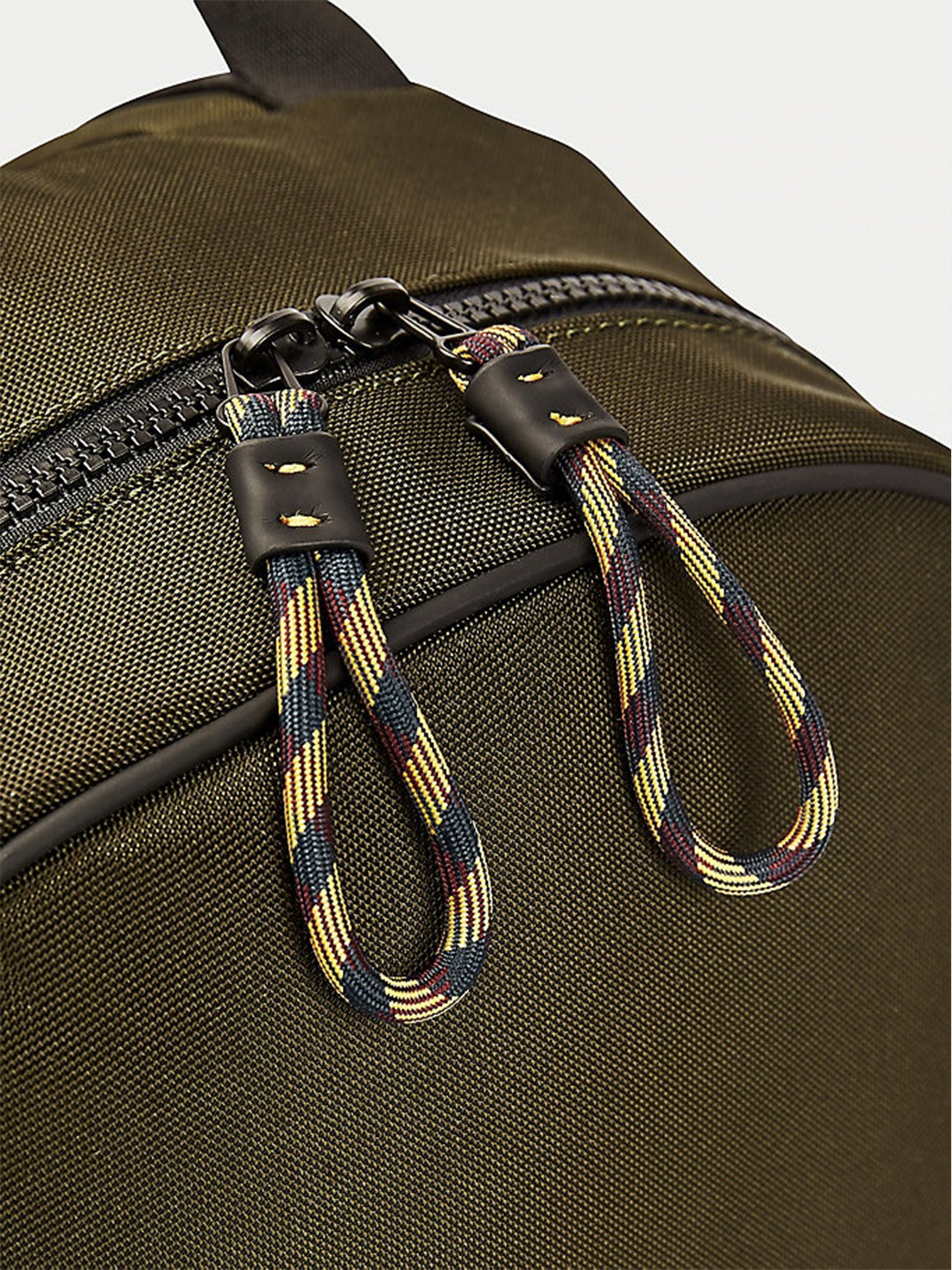 Рюкзаки Tommy Hilfiger Flag модель AM0AM06488-MR8 Фото