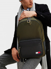 Рюкзаки Tommy Hilfiger Flag модель AM0AM06488-MR8 Фото