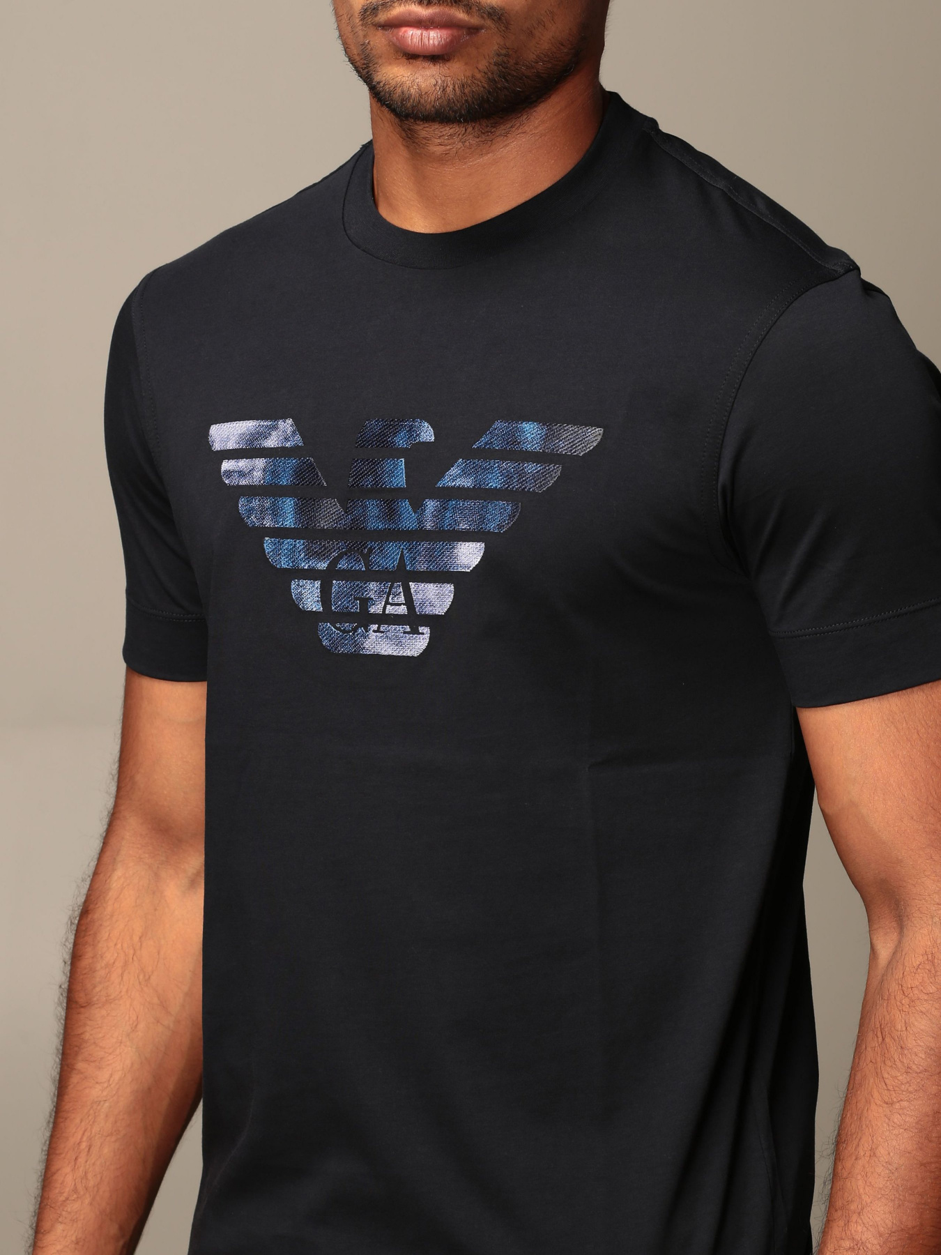 Футболки і поло Emporio Armani модель 6H1TA9-1JDXZ-0920 Фото